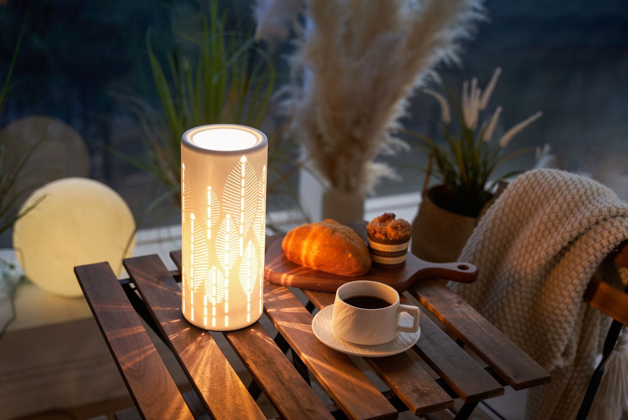 Pauleen Tischleuchte »Warm Sunkiss E14 max. 20W Weiß matt« E14 1 Stk. Ein-/Ausschalter