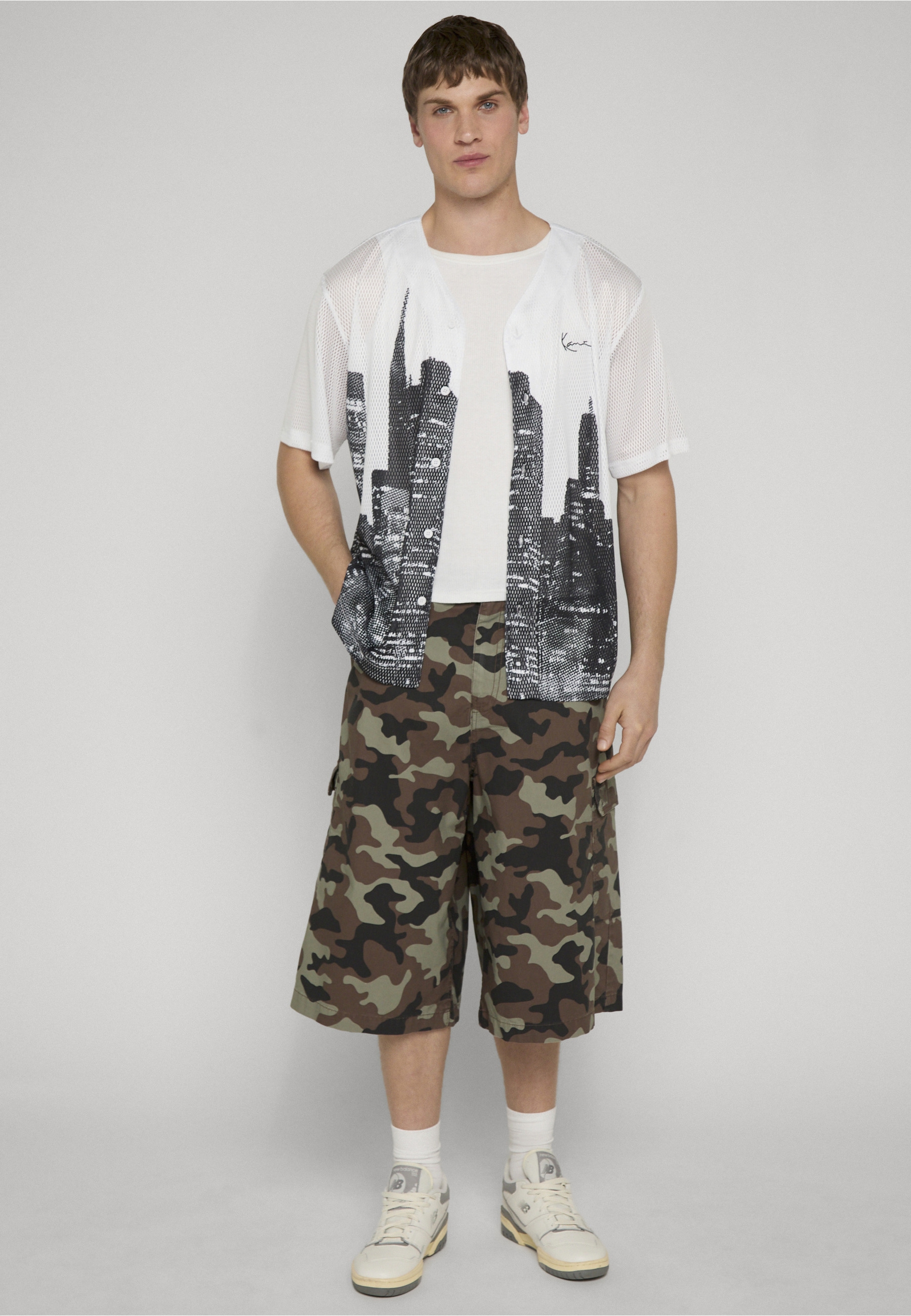 Karl Kani Cargoshorts »Karl Kani OG Camo Baggy Cargo Shorts«