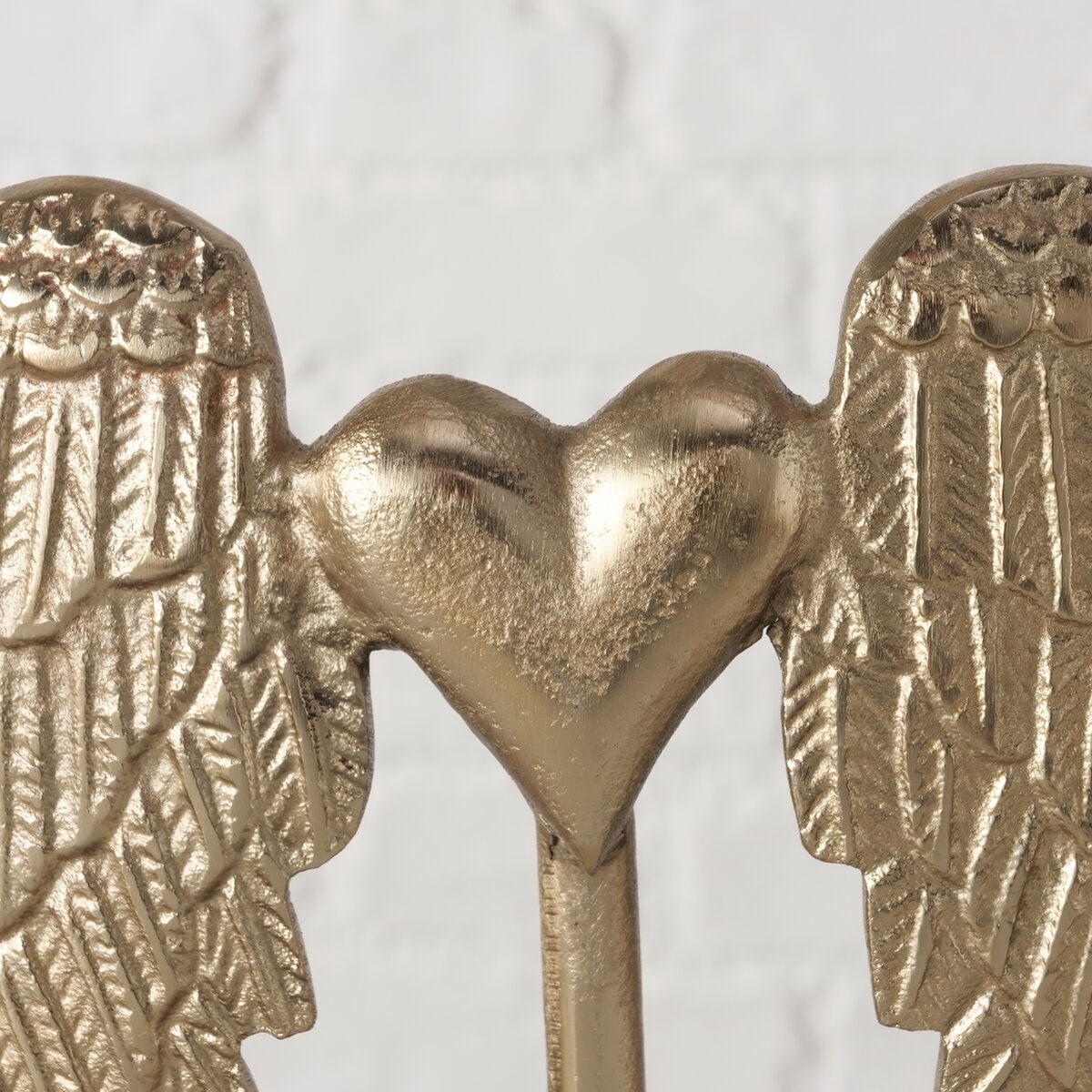 OTTO home Dekoobjekt »1 Stück, Lovangel Gold, Herz- und Engelsflügel-Form, edler Glanz« Ausdrucksstarke Herz- und Engelsflügel-Form, Höhe 33,5 cm