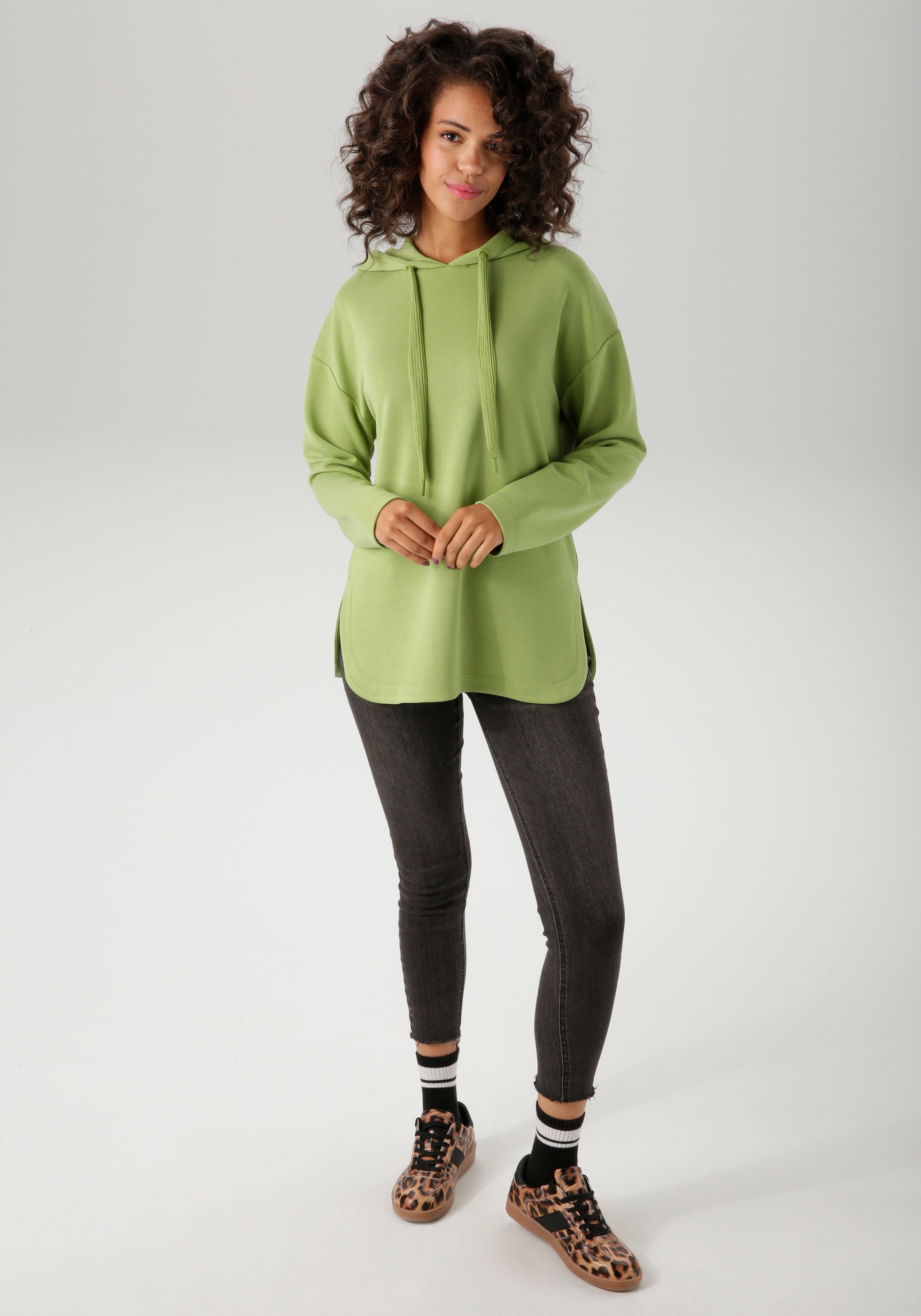 Aniston CASUAL Sweatshirt, mit Bindeband an der Kapuze - NEUE KOLLEKTION