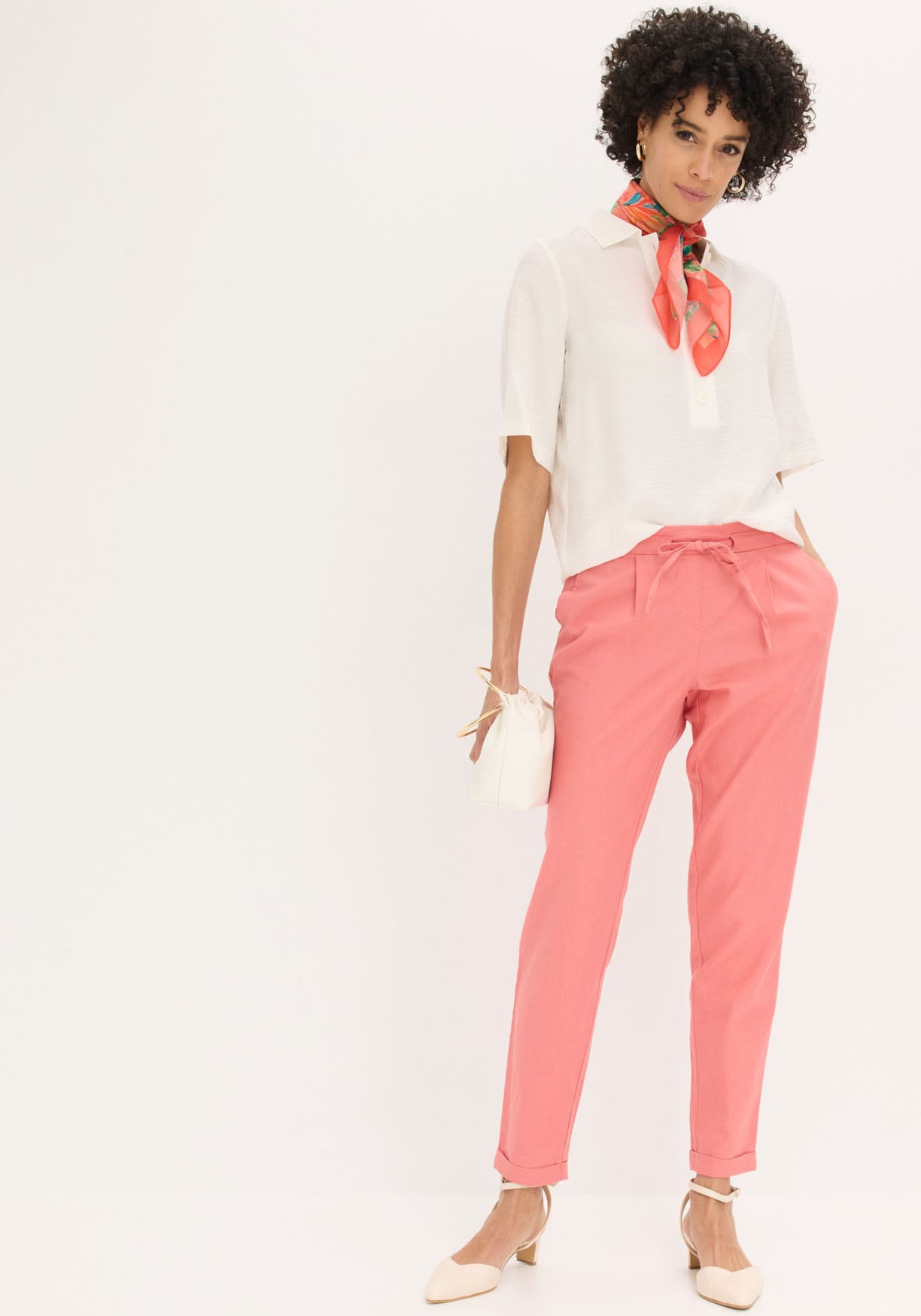 bonprix Leinenhose »Leinenhose«  aus Leinen und Baumwolle, Regular Fit, mit elastischem Gummibund