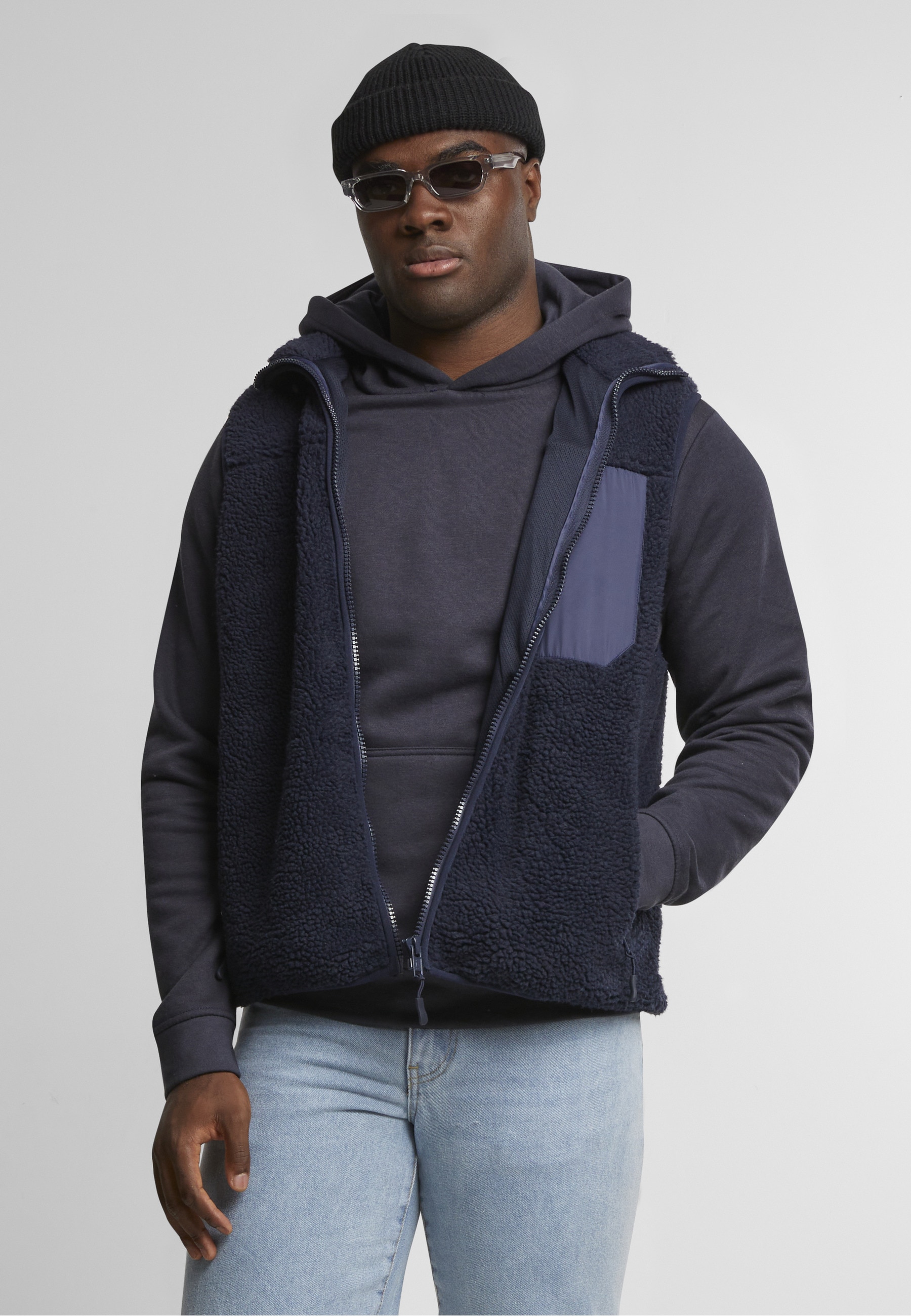 URBAN CLASSICS Kapuzensweatshirt »Urban Classics Basic Essential Hoody«, 1 Stk.
