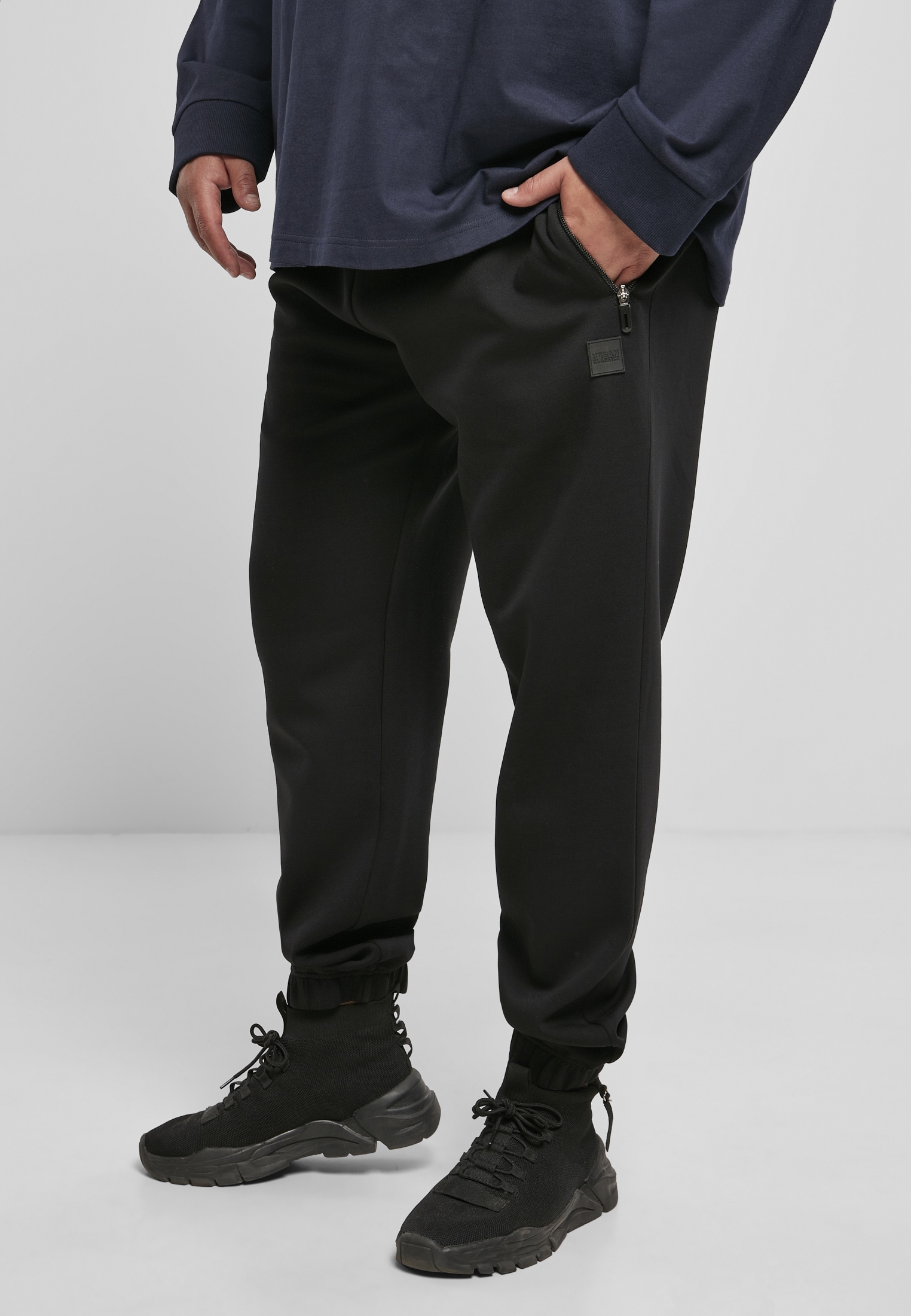 URBAN CLASSICS Stoffhose "Urban Classics Herren Basic Track Pants" günstig online kaufen