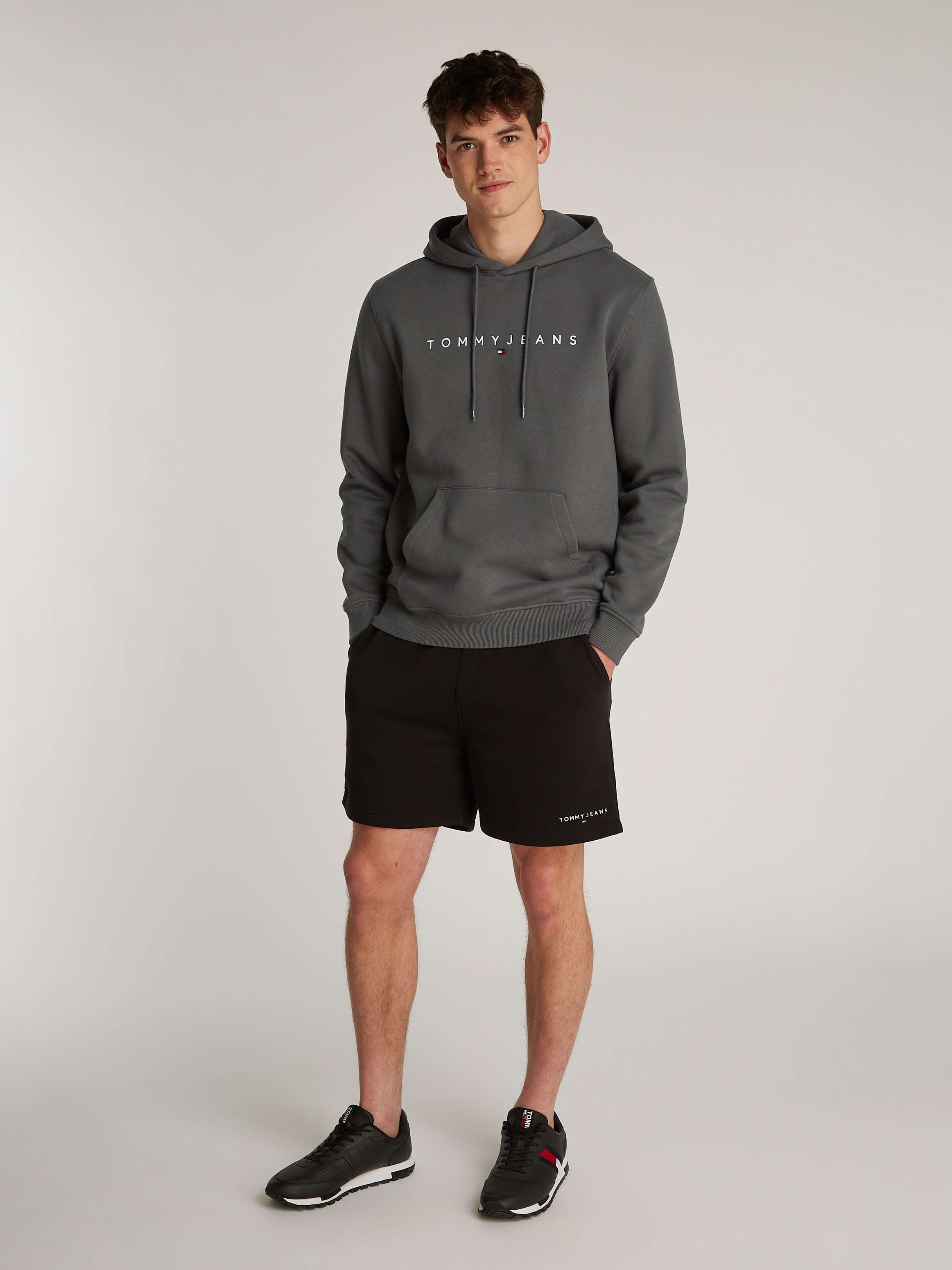 Tommy Jeans Plus Hoodie »TJM REG LINEAR LOGO HOODIE EXT«, in Große Größen, Logodruck