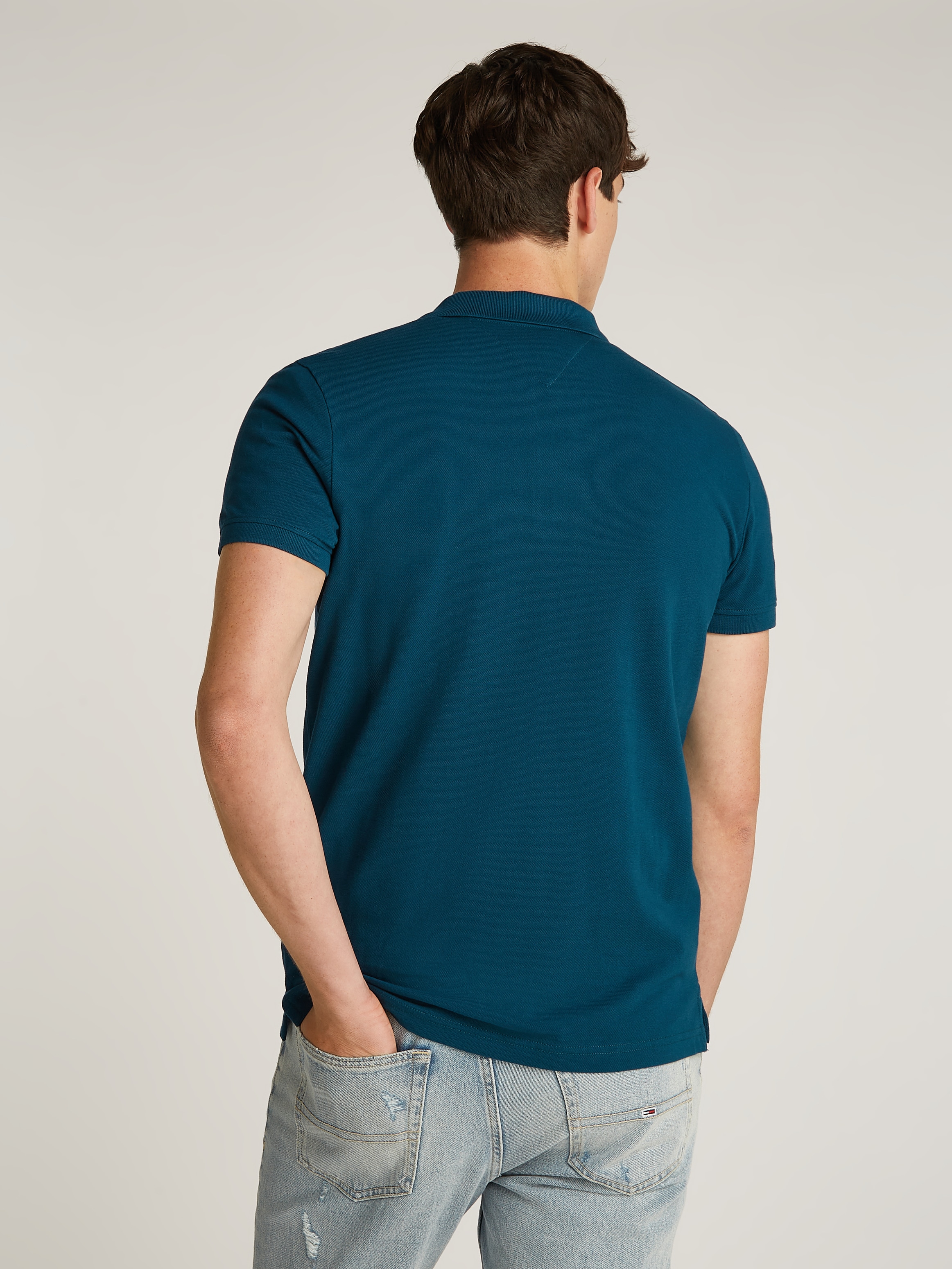 Tommy Jeans Plus Poloshirt »TJM SLIM PLACKET POLO EXT«, Große Größen mit Logostickerei