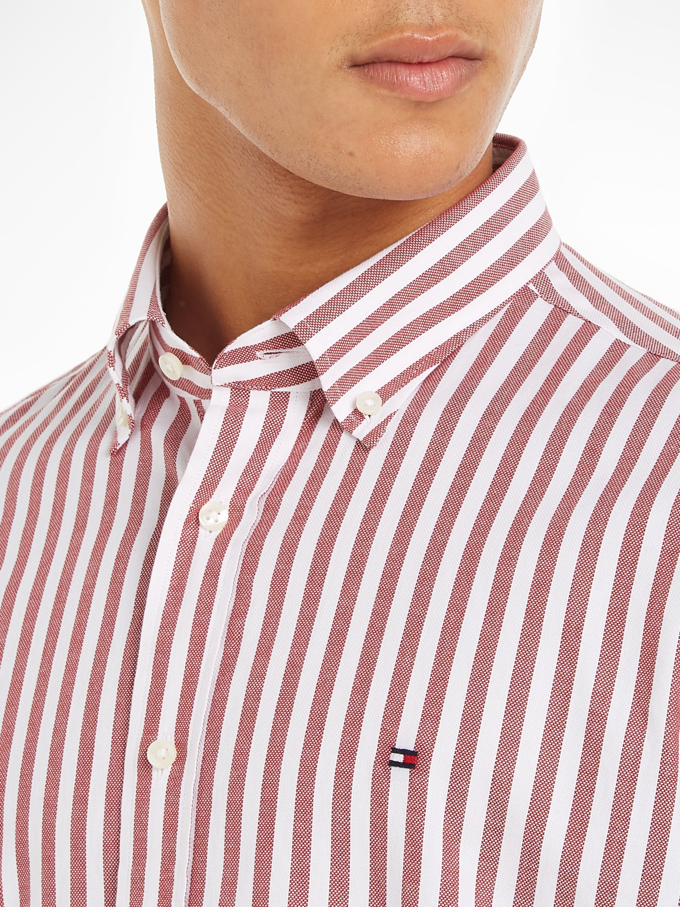 Tommy Hilfiger TAILORED Langarmhemd »CL-W ROYAL OXF STRIPE RF SHIRT«, mit Button-down-Kragen