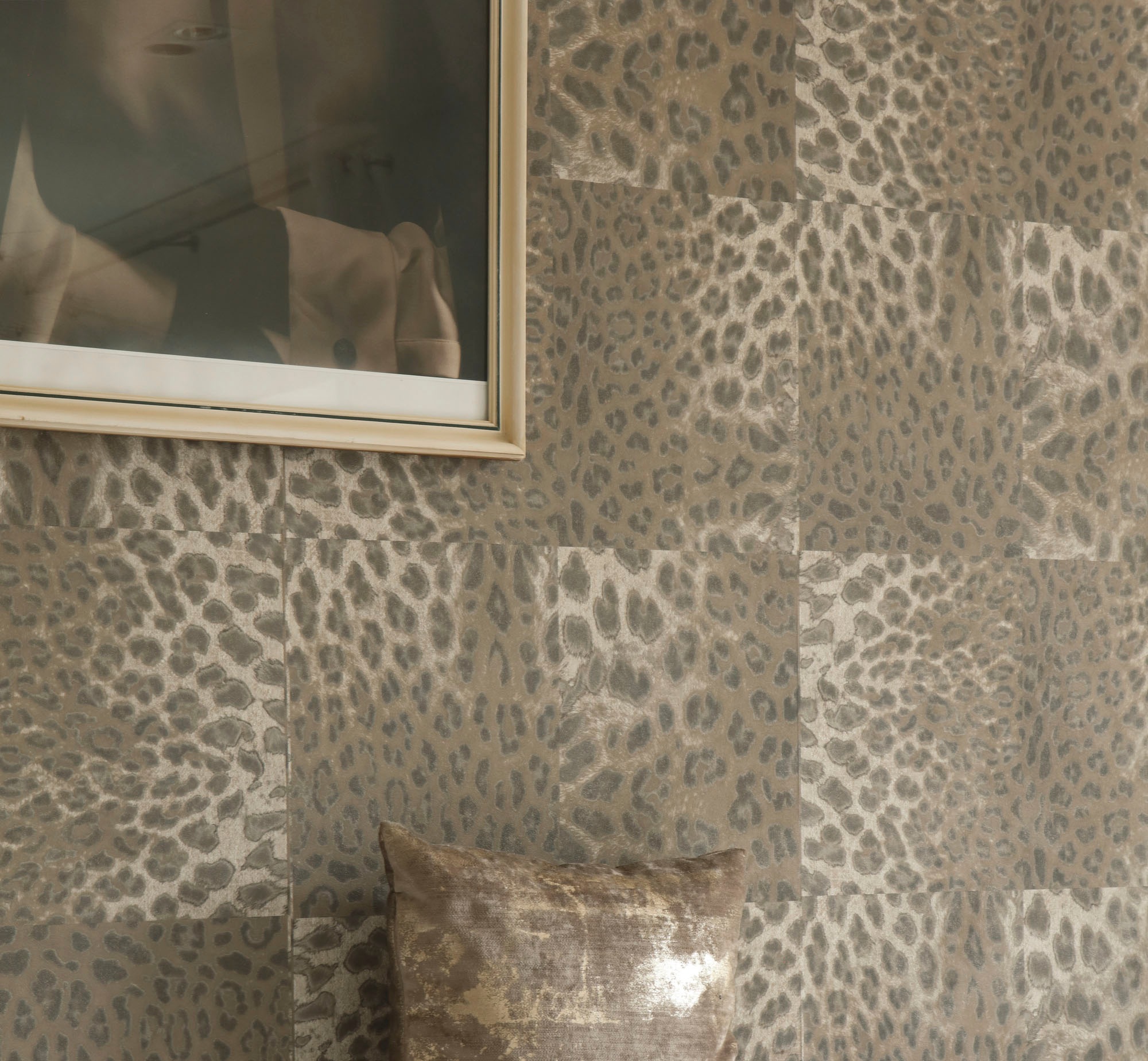 Tapete living walls | Leopardenmuster »Desert BAUR online Fellimitat-animal bestellen Vliestapete print-gemustert, Lodge«,