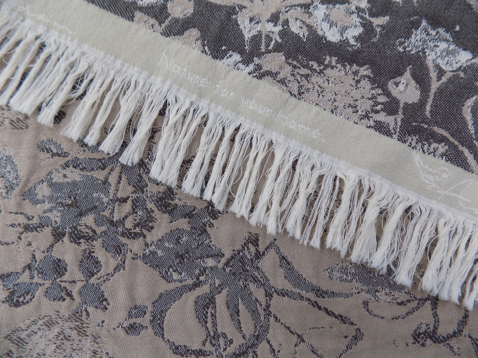 Thumbnail - Adam Wohndecke "Flower Cuvée" im floralem Design, Kuscheldecke