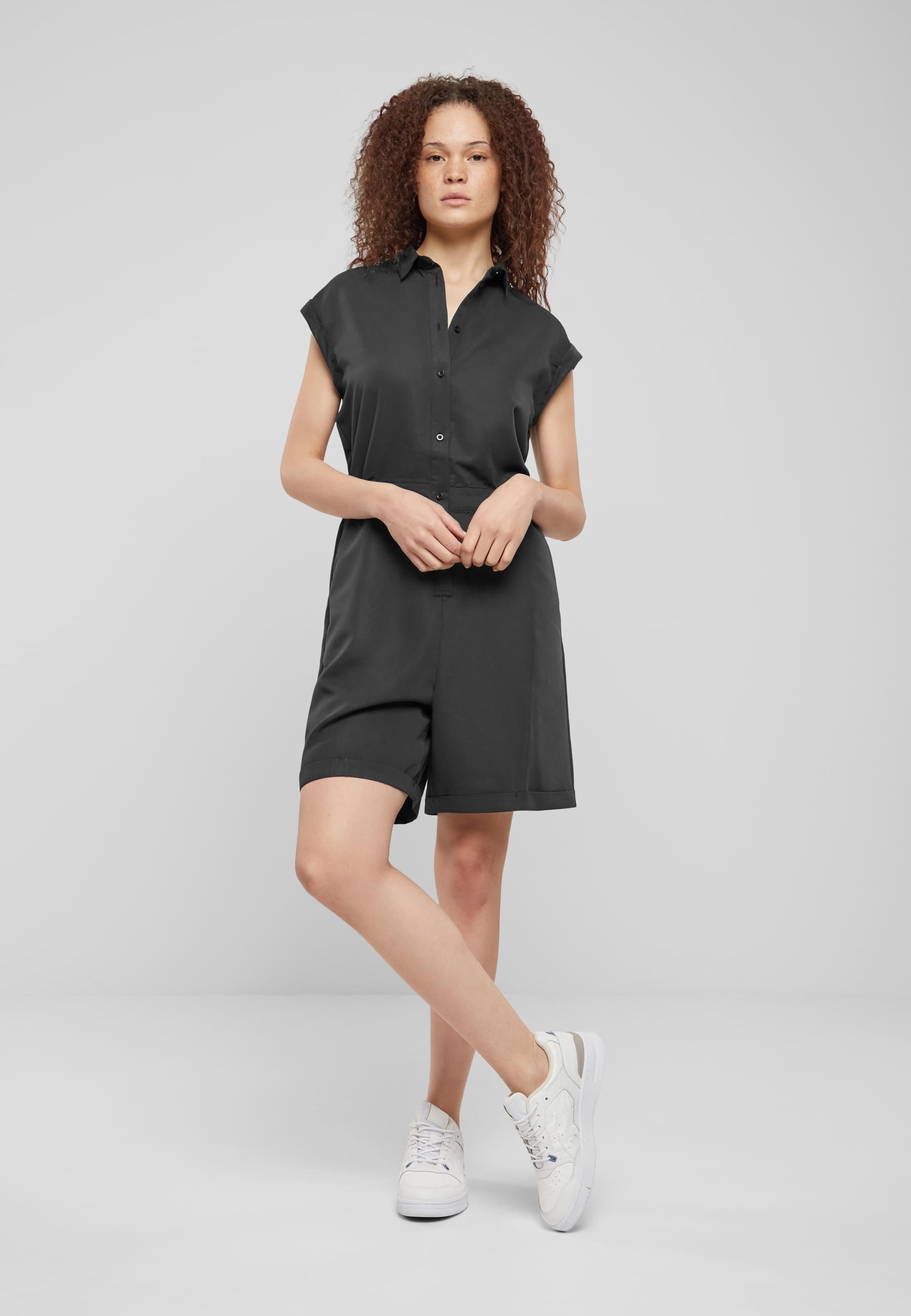 URBAN CLASSICS Jumpsuit »Urban Classics Damen Ladies Viscose Twill Jumpsuit«, (1 tlg.)