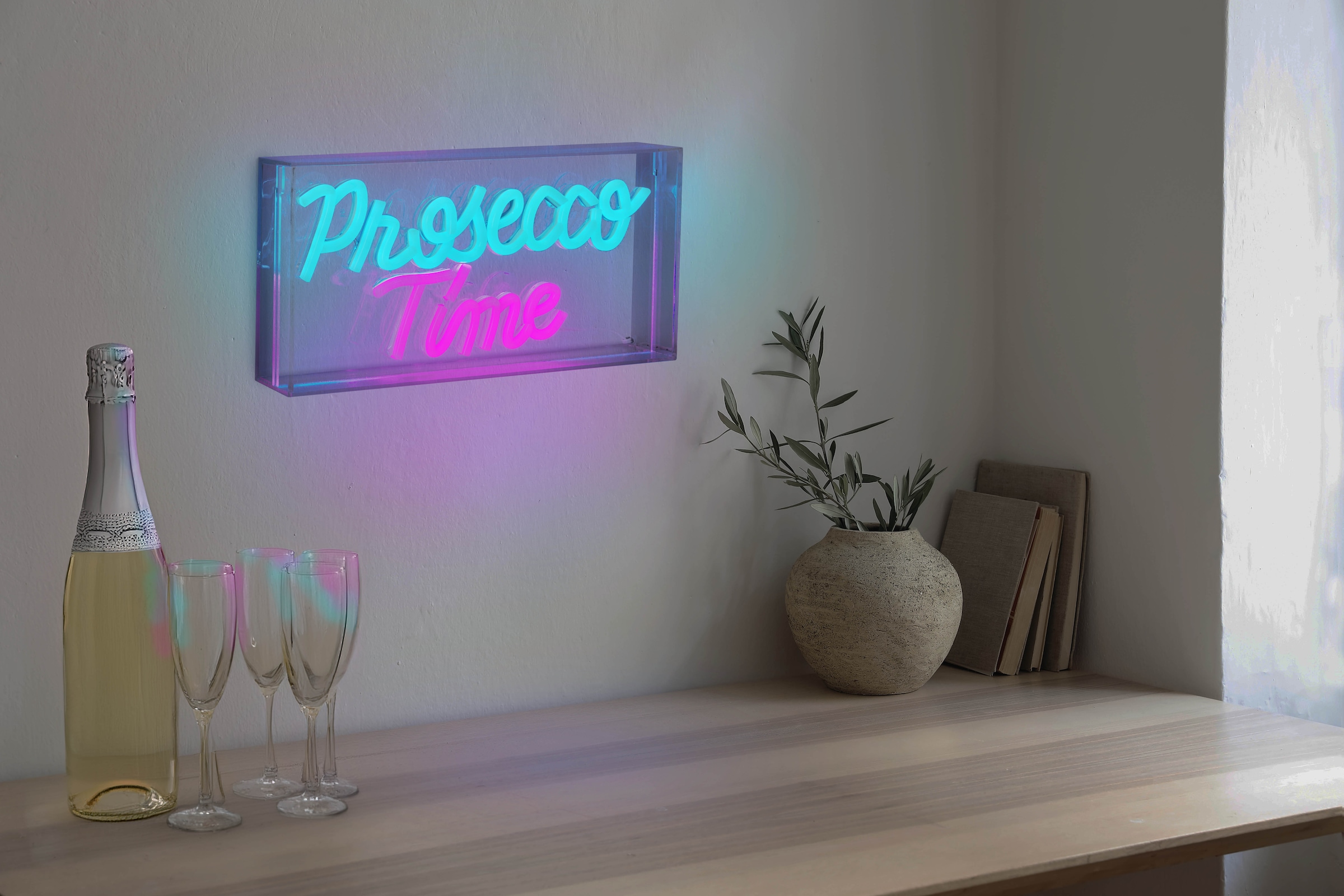 NÄVE LED Dekolicht "PROSECCO TIME", 1, H: 15cm, 1 Stk., transparent, Leuchten, Schriftzug beleuchtet blau rot, Tisch- Wandfunktion, transparent, USB