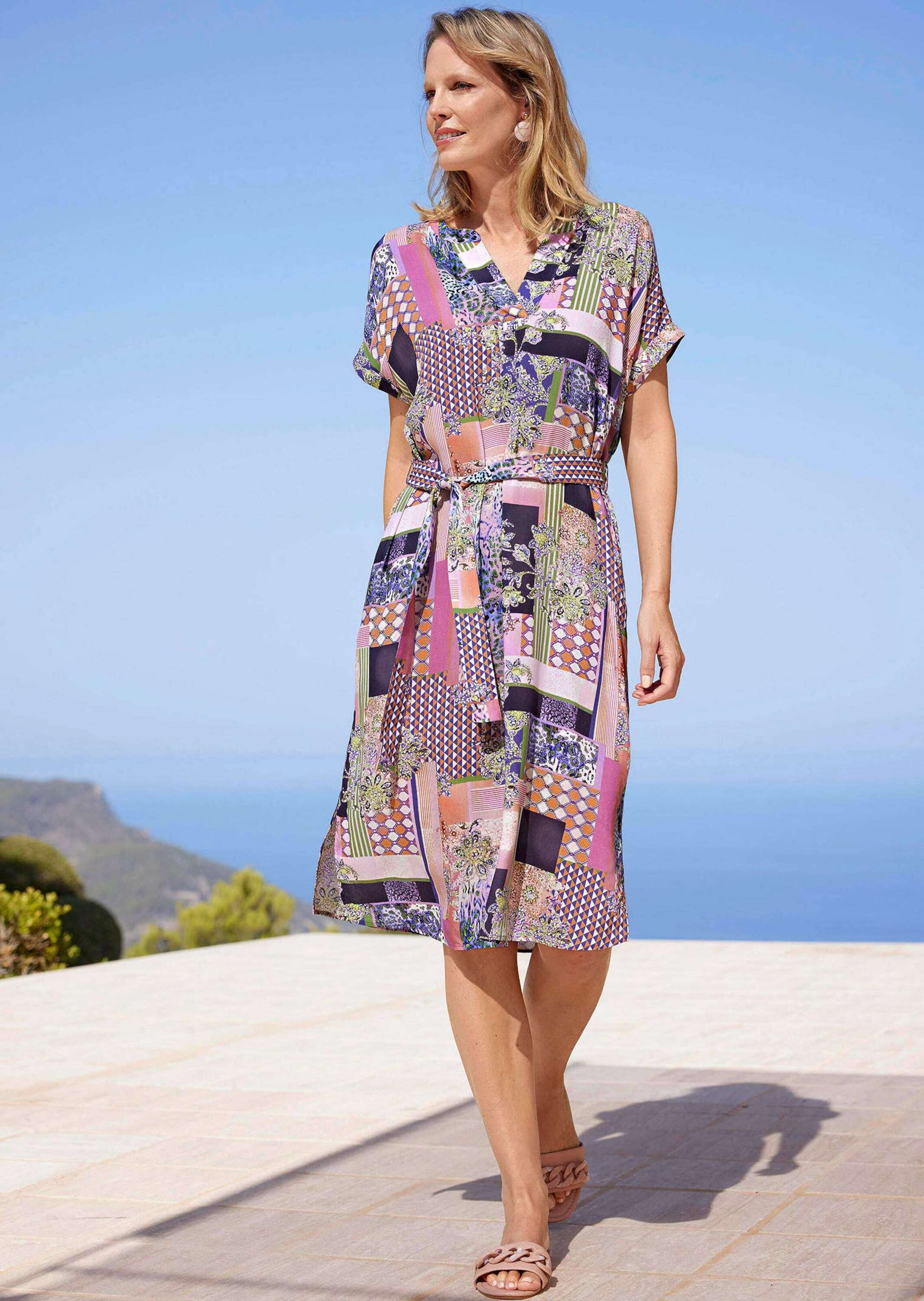 Thumbnail - GOLDNER Sommerkleid "Kurzgröße Kleid mit V-Ausschnitt"