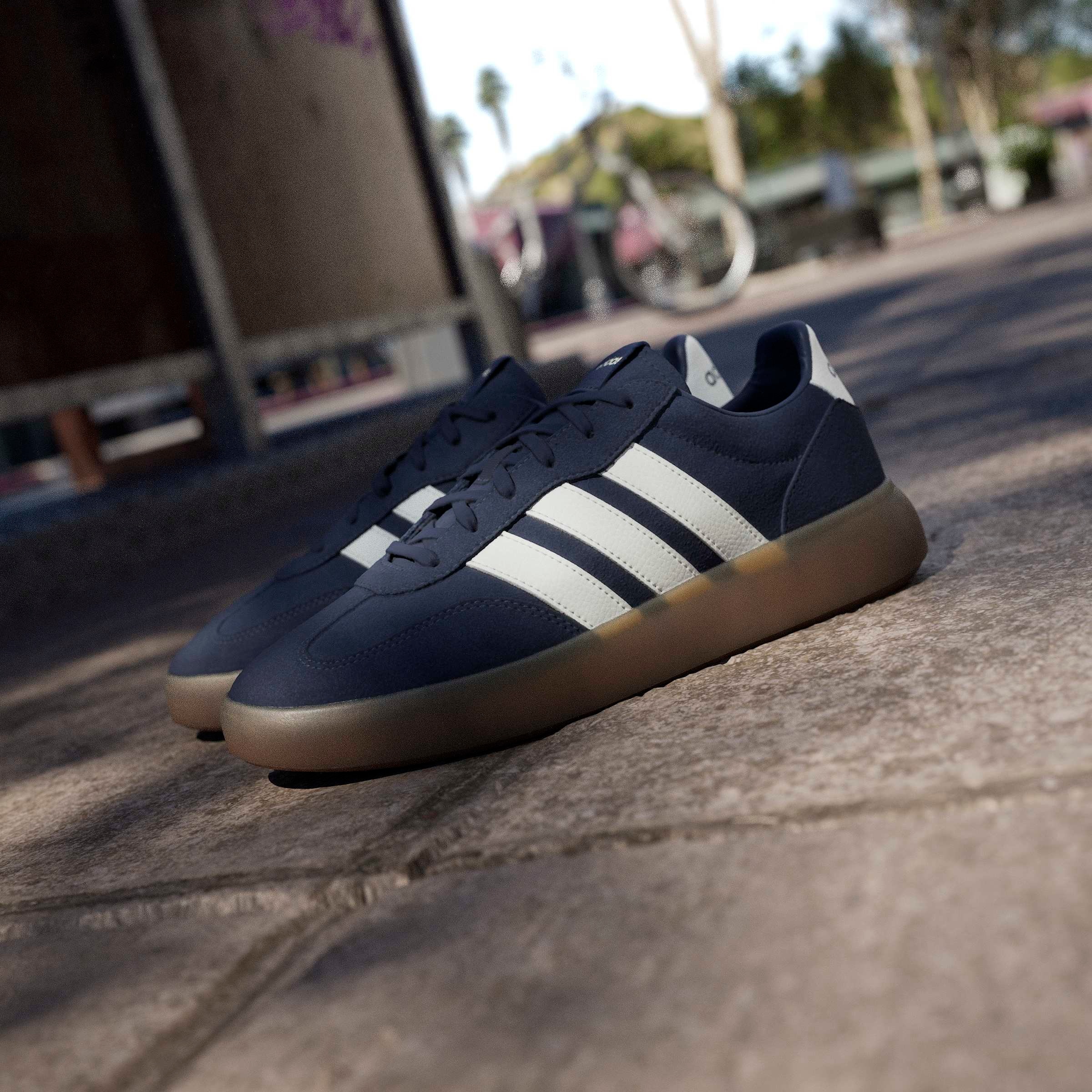 adidas Sportswear Sneaker »BARREDA DECODE«  inspiriert vom Design des adidas handball spezial
