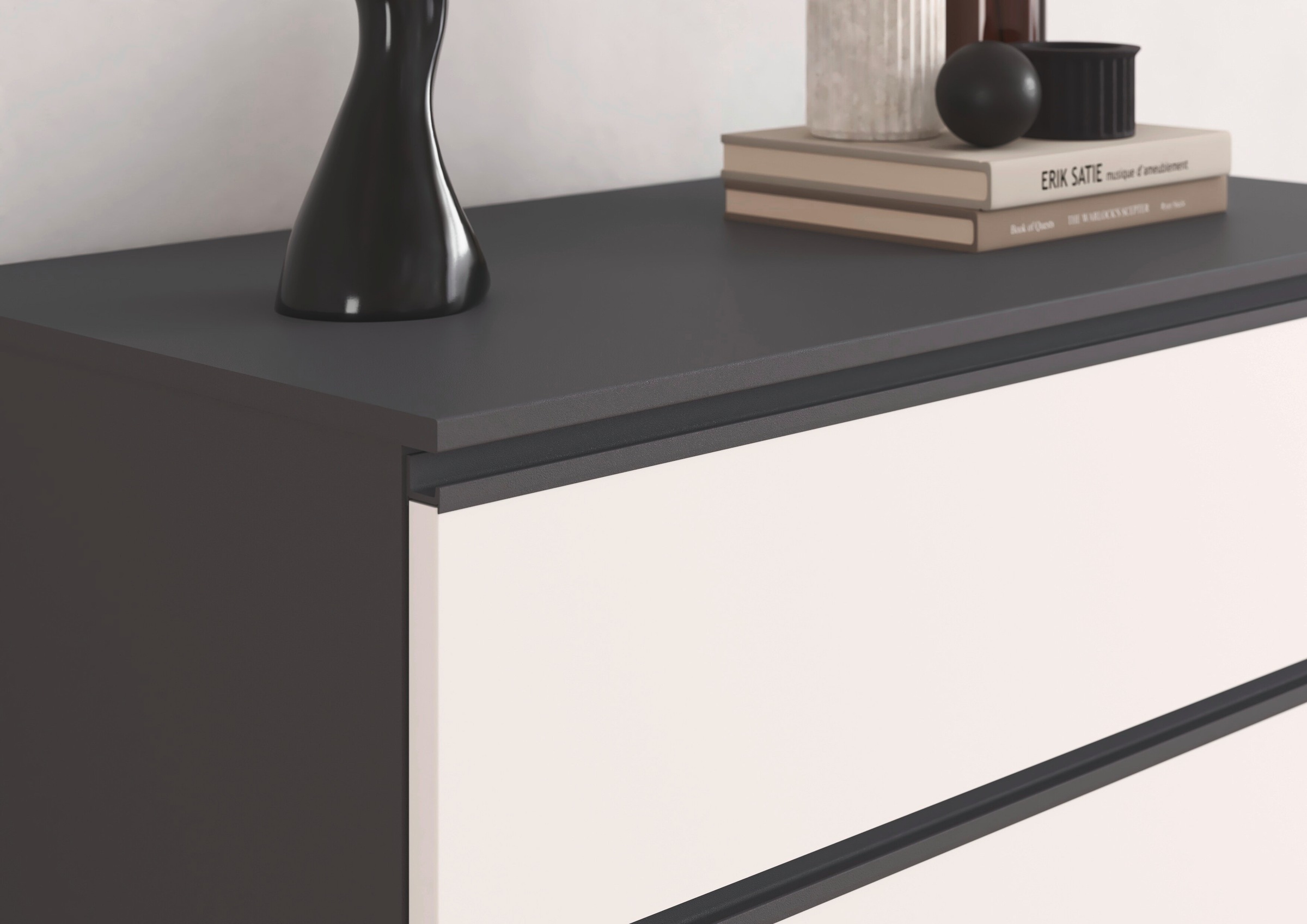 rauch Schubkastenkommode »Sideboard Kommode Schubladenkommode Wäscheschrank MAINZ« Breite 80 cm,  vier praktische und geräumige Schubladen MADE IN GERMANY