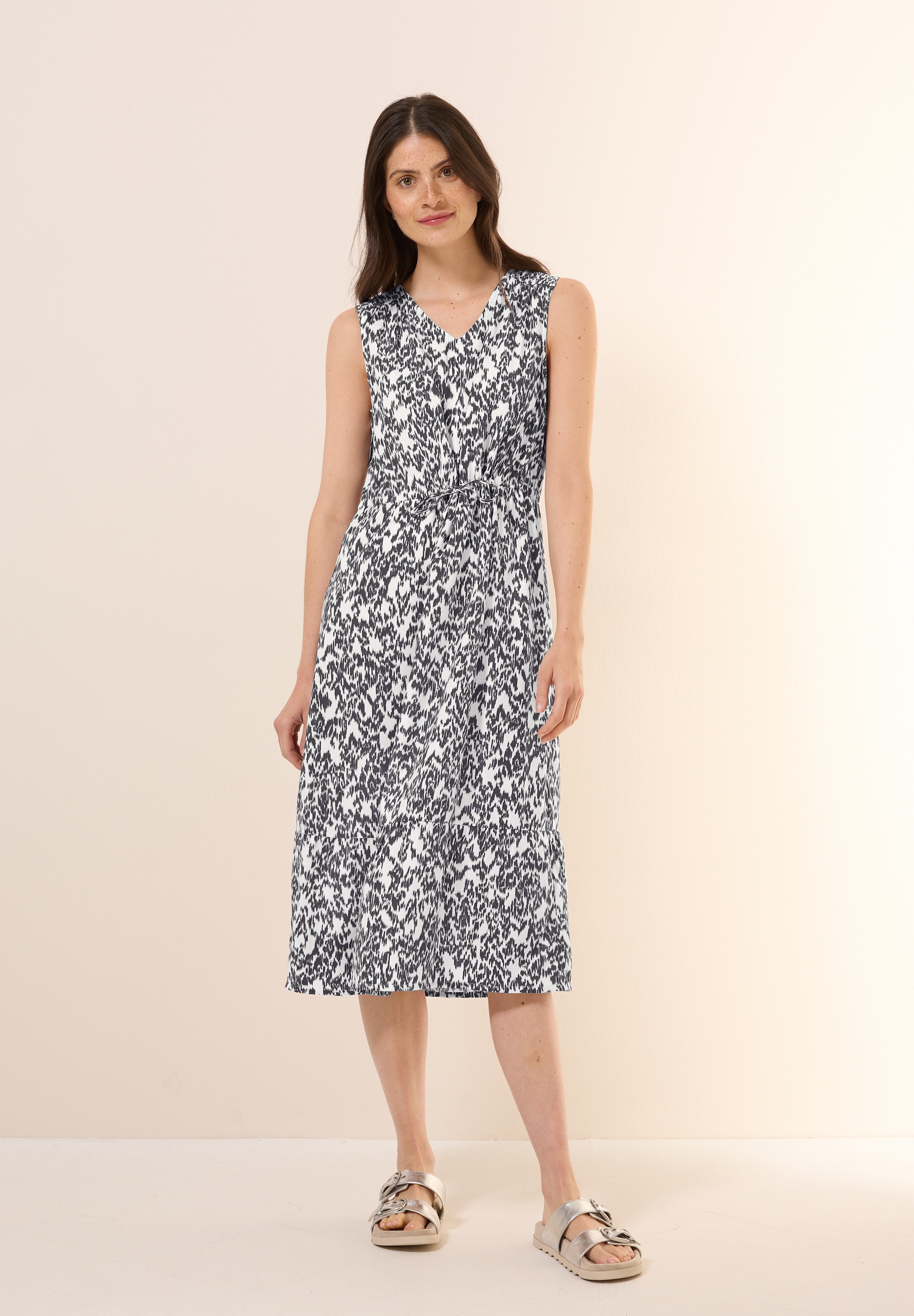 Midikleid CECIL, Damen, Gr. L (42), US-Größen, weiß (vanilleweiß), Stoff, 100% Viskose, unifarben, comfort fit wadenlang, V-Ausschnitt, Bündchen, Kleider Midikleid, mit Volant