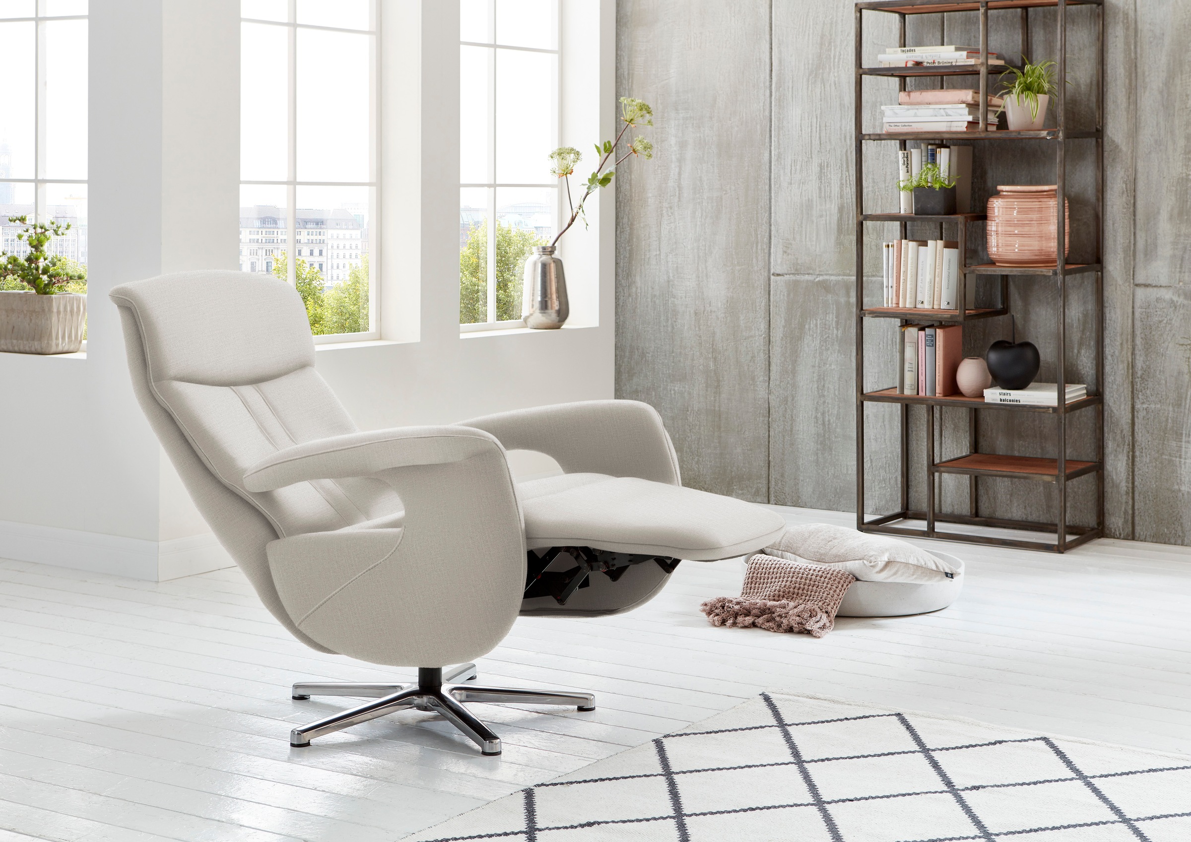 Die PlanBar Relaxsessel »MP-RS18073«, 360° drehbar, inkl. man. Kopfpolsterverstellung u. Relax-Funktion