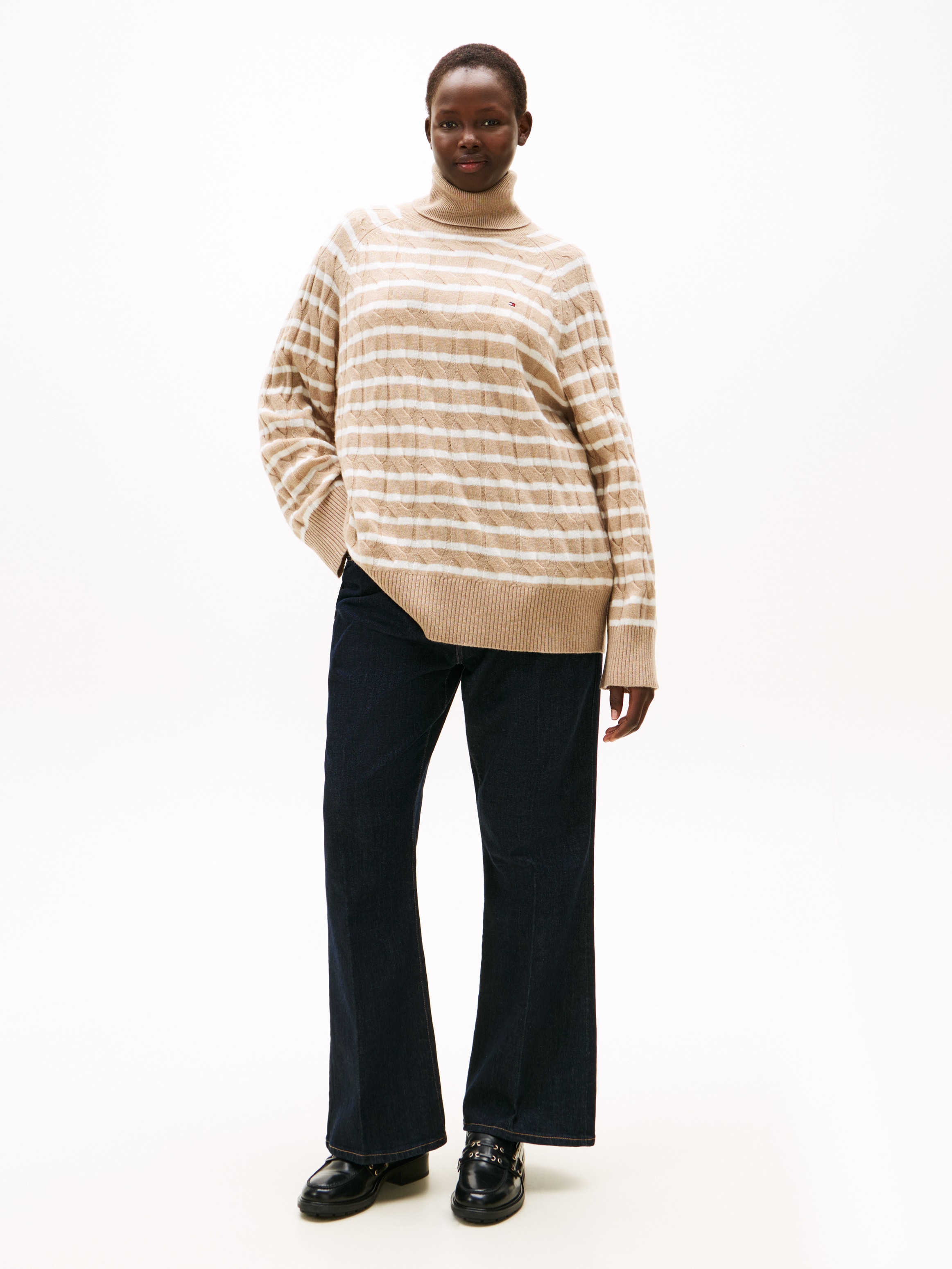 Tommy Hilfiger Curve Rollkragenpullover »CRV SOFT WOOL CABLE ROLL-NK SWT« in großen Größen, mit Zopfmuster, aus reiner Wolle