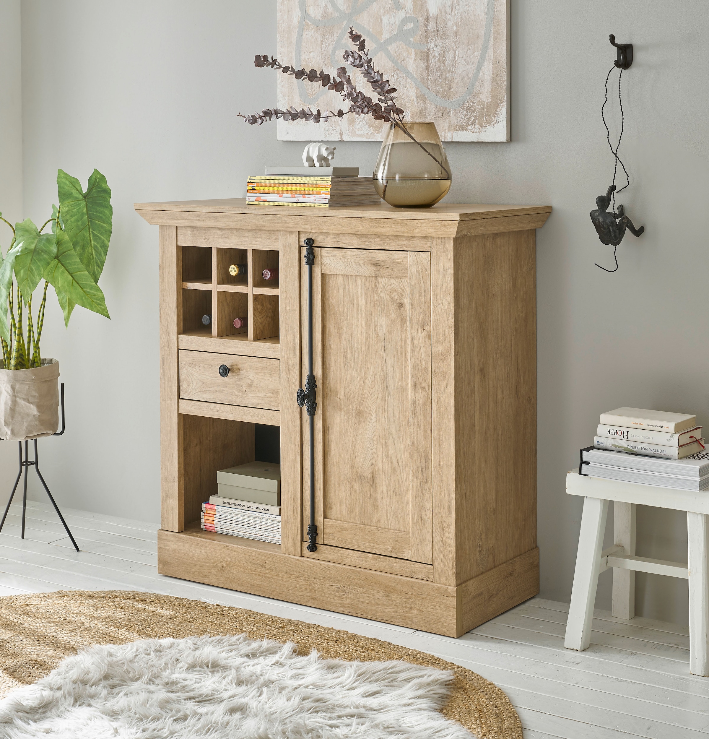 Home affaire Highboard "Cornwall, Kommode im Landhausstil, Schrank, Sideboard, Eiche Dekor", (1 St.), verschnörkelte Met