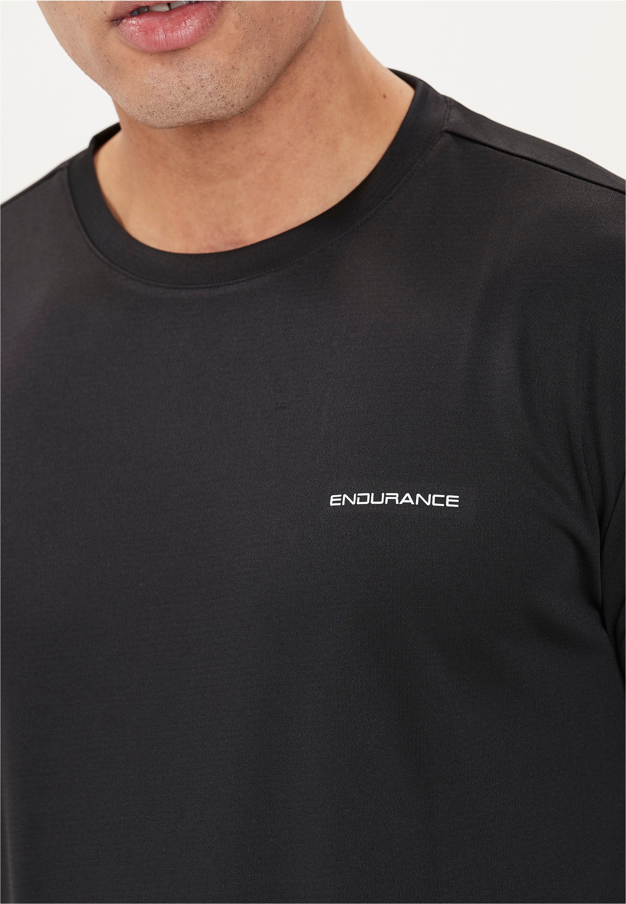 ENDURANCE Funktionsshirt »Vernon«, im funktionalen Design mit Quick Dry-Funktion