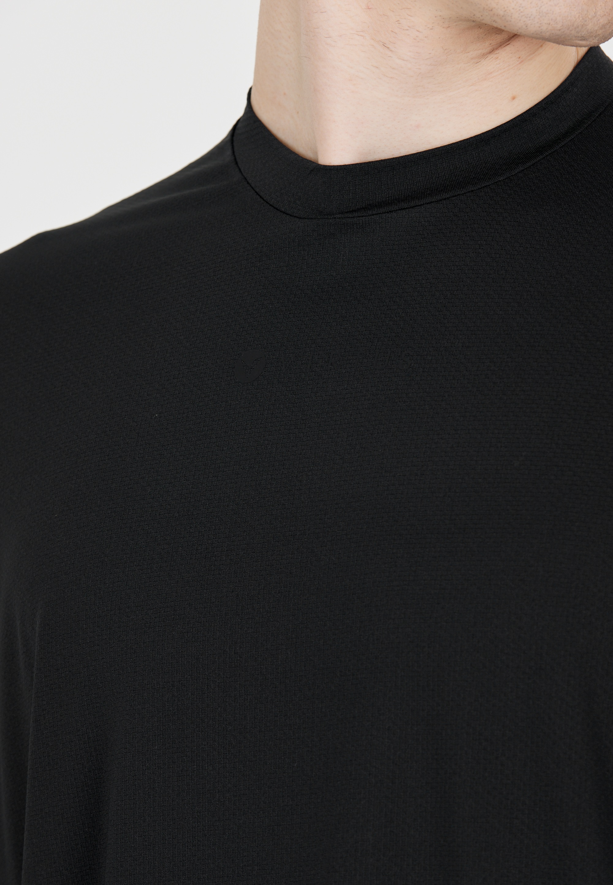 Virtus Langarmshirt »Roger«, mit antibakterieller Silver Funktion