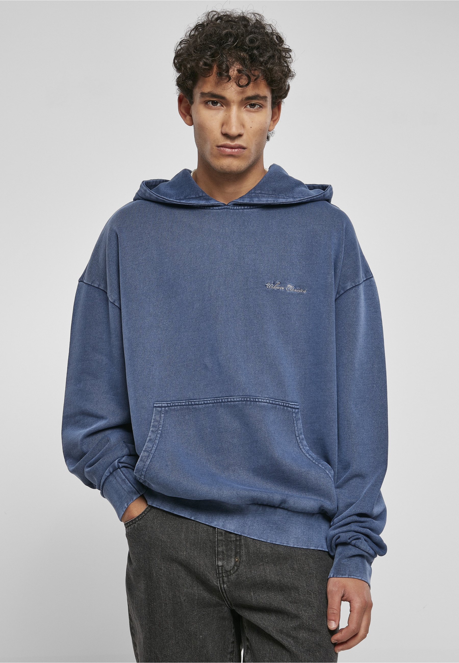 URBAN CLASSICS Kapuzenpullover »Urban Classics Herren Small Embroidery Hoody« 1 Stk.