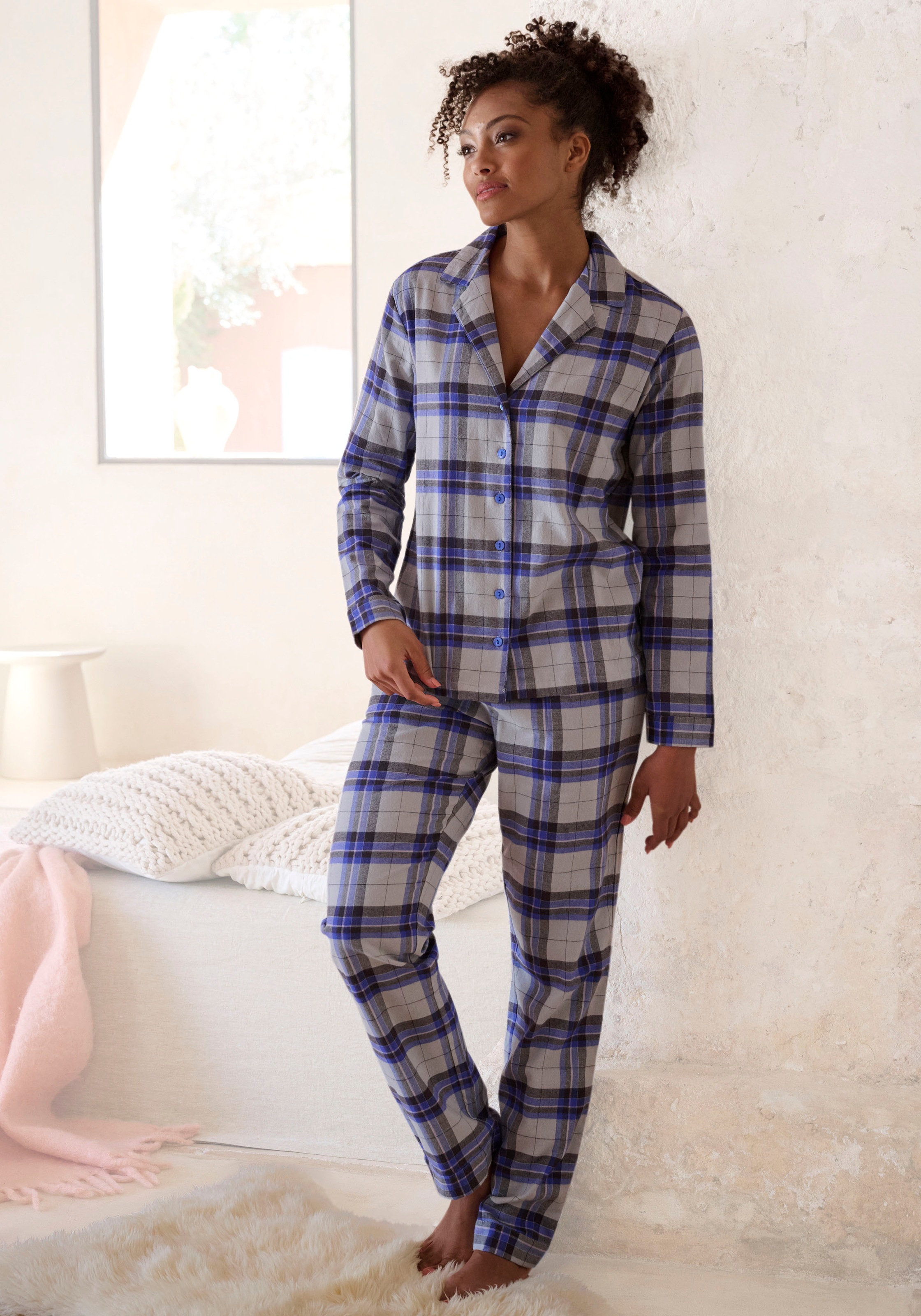 Vivance Dreams Pyjama, (2 tlg.), aus kuschelig weichem Flanell