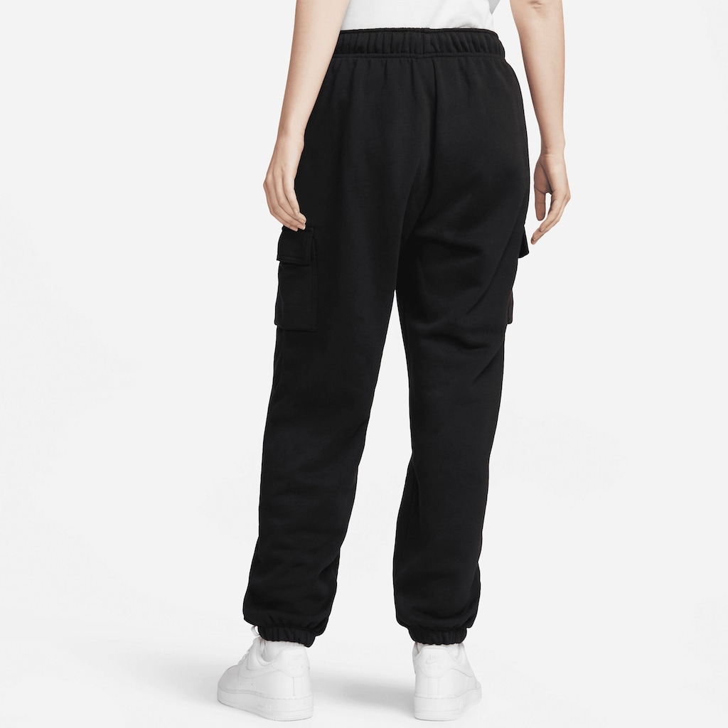 Nike Sportswear Jogginghose »Club Fleece Women's Mid-Rise Oversized Cargo Sweatpants«