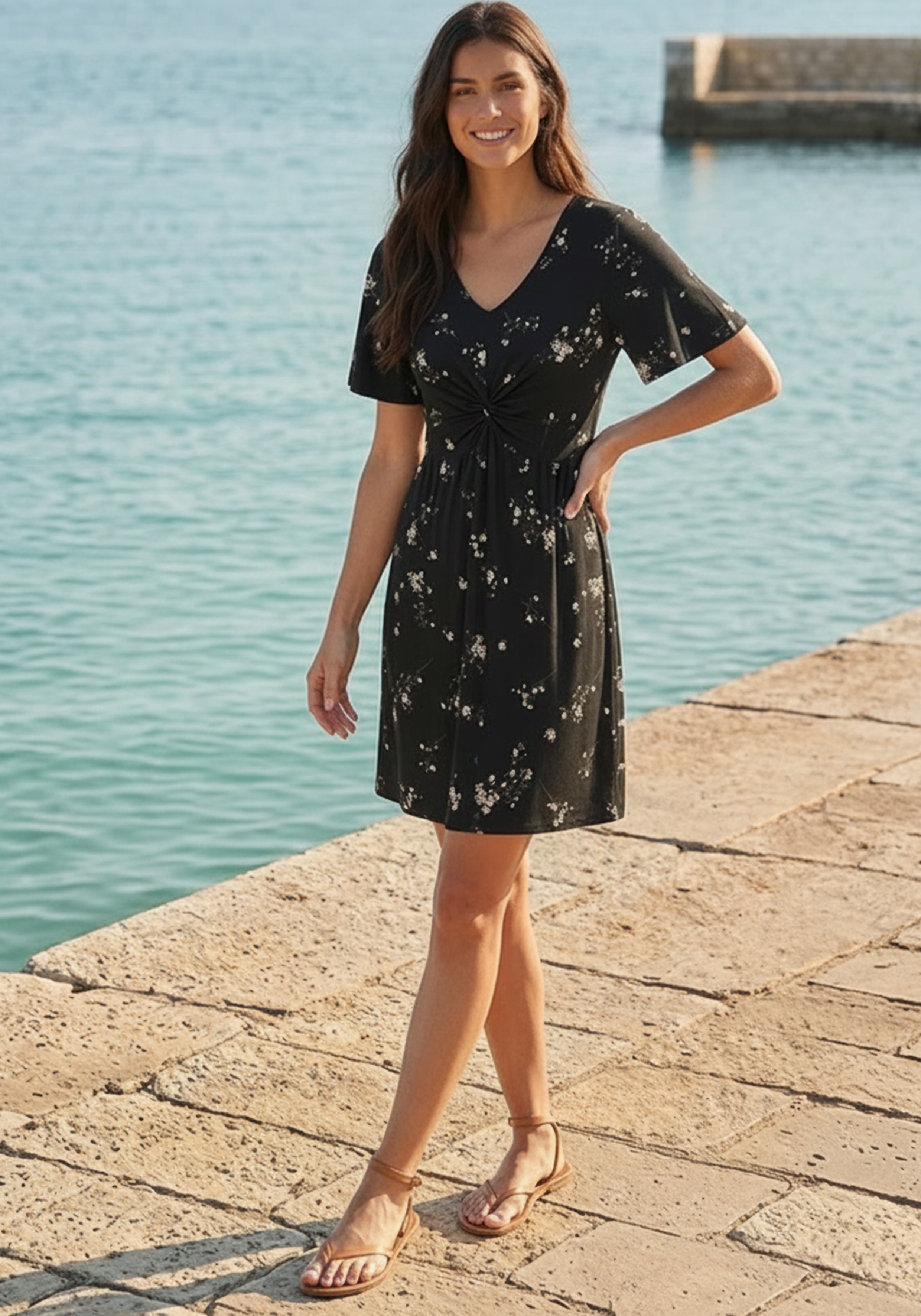 Laura Scott Minikleid mit betonter Taille, Kurzarm, geblümt