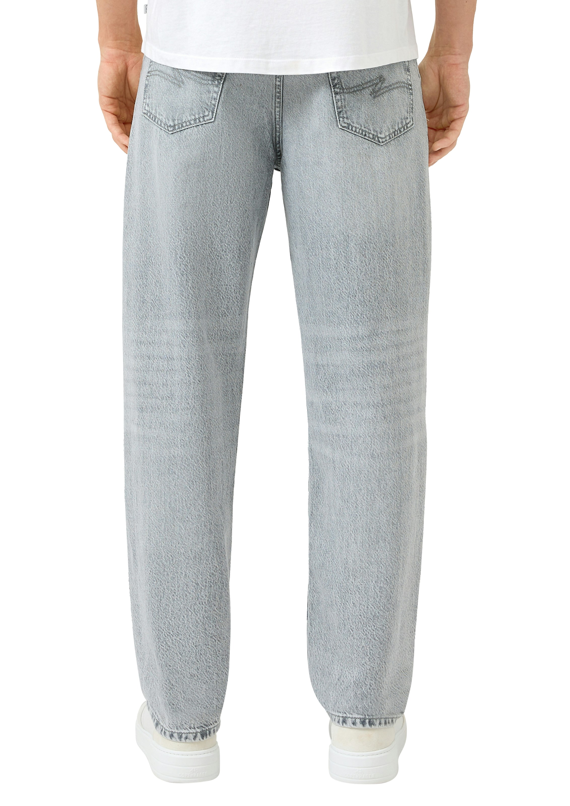 QS 5-Pocket-Jeans im LOOSE FIT