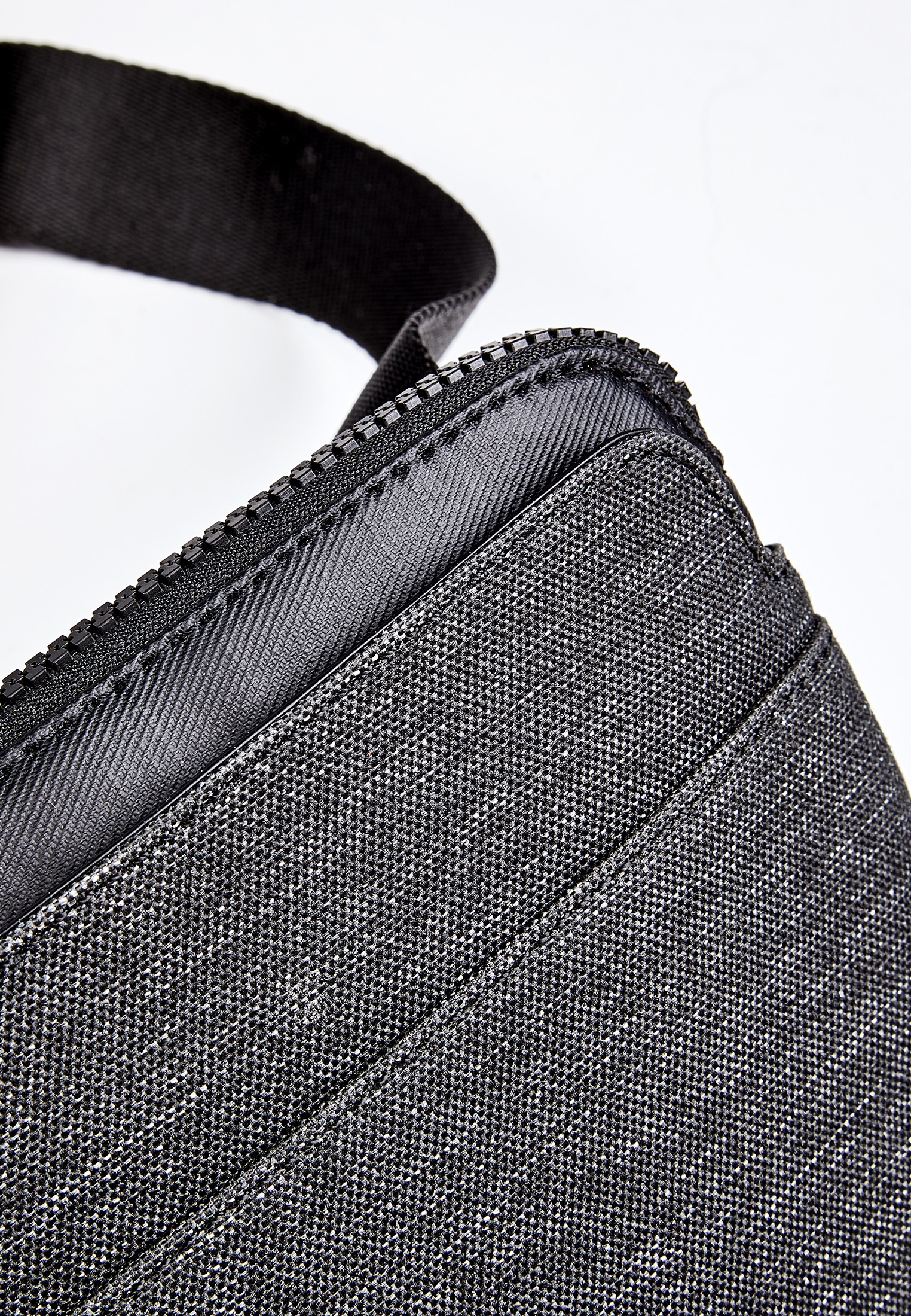 LERROS Umhängetasche »LERROS Basic Umhängetasche, klein«