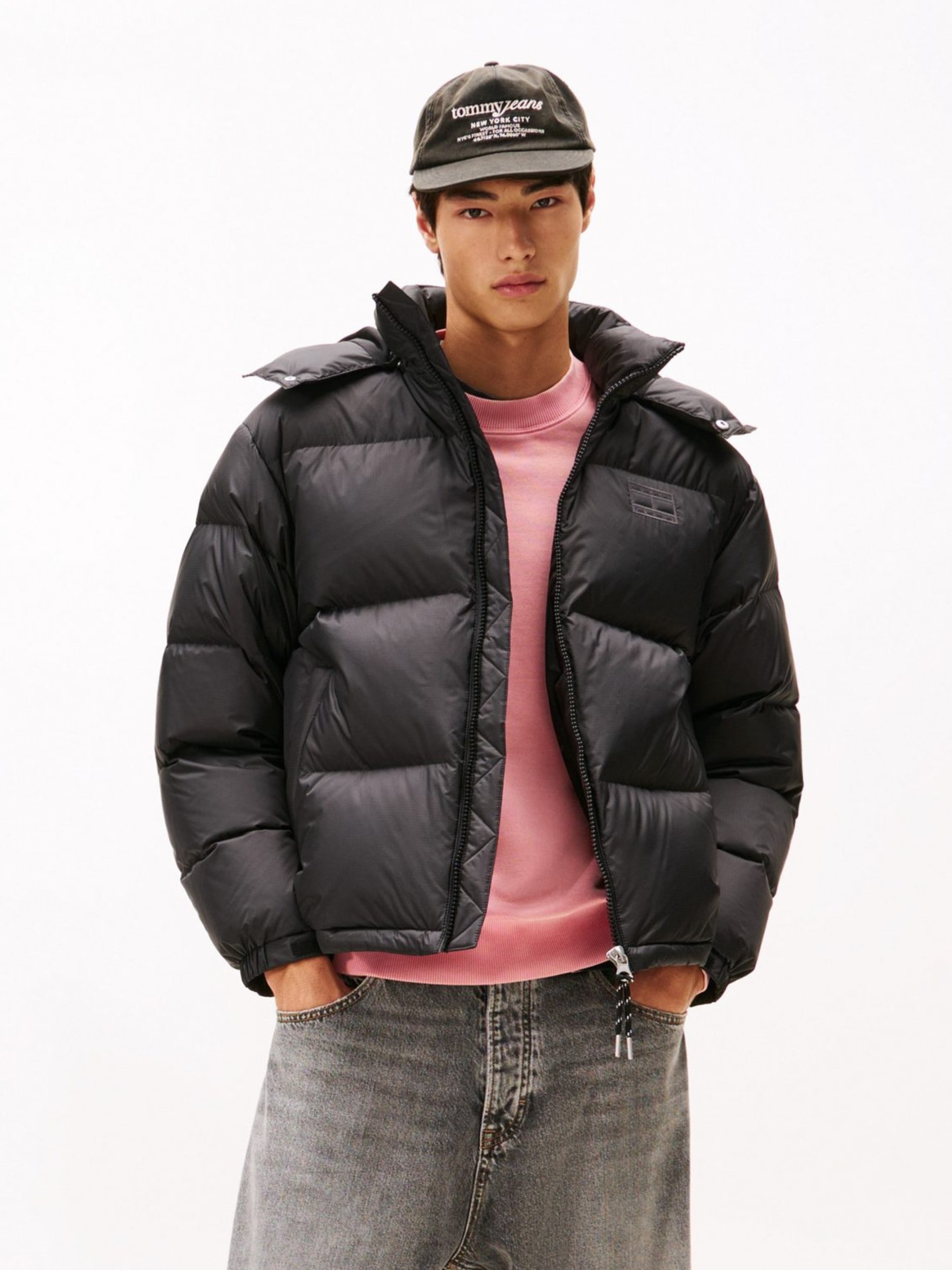 Tommy Jeans Steppjacke "ALASKA DOWN PUFFER" mit Kapuze Übergangsjacke Regul günstig online kaufen