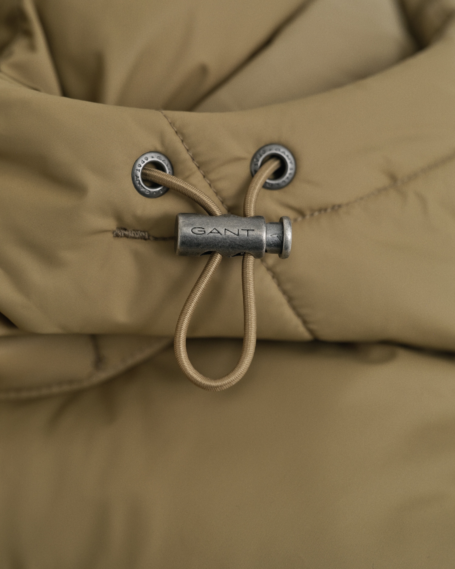 Gant Steppweste »ACTIVE CLOUD« mit abnehmbarer Kapuze regular fit, 2-Wege-Reißverschluss