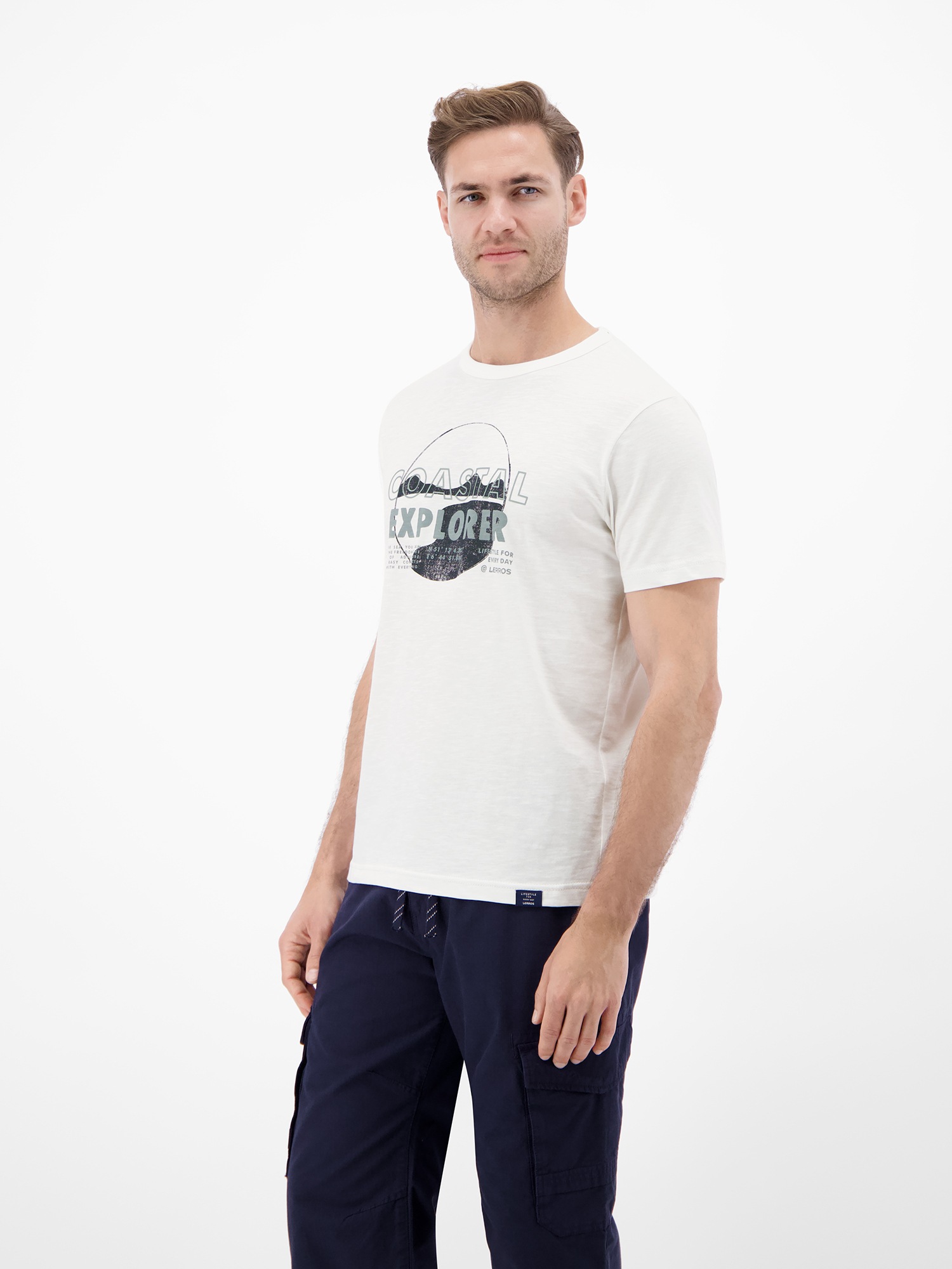 LERROS T-Shirt »T-Shirt mit Brustprint und Rundhalsausschnitt«