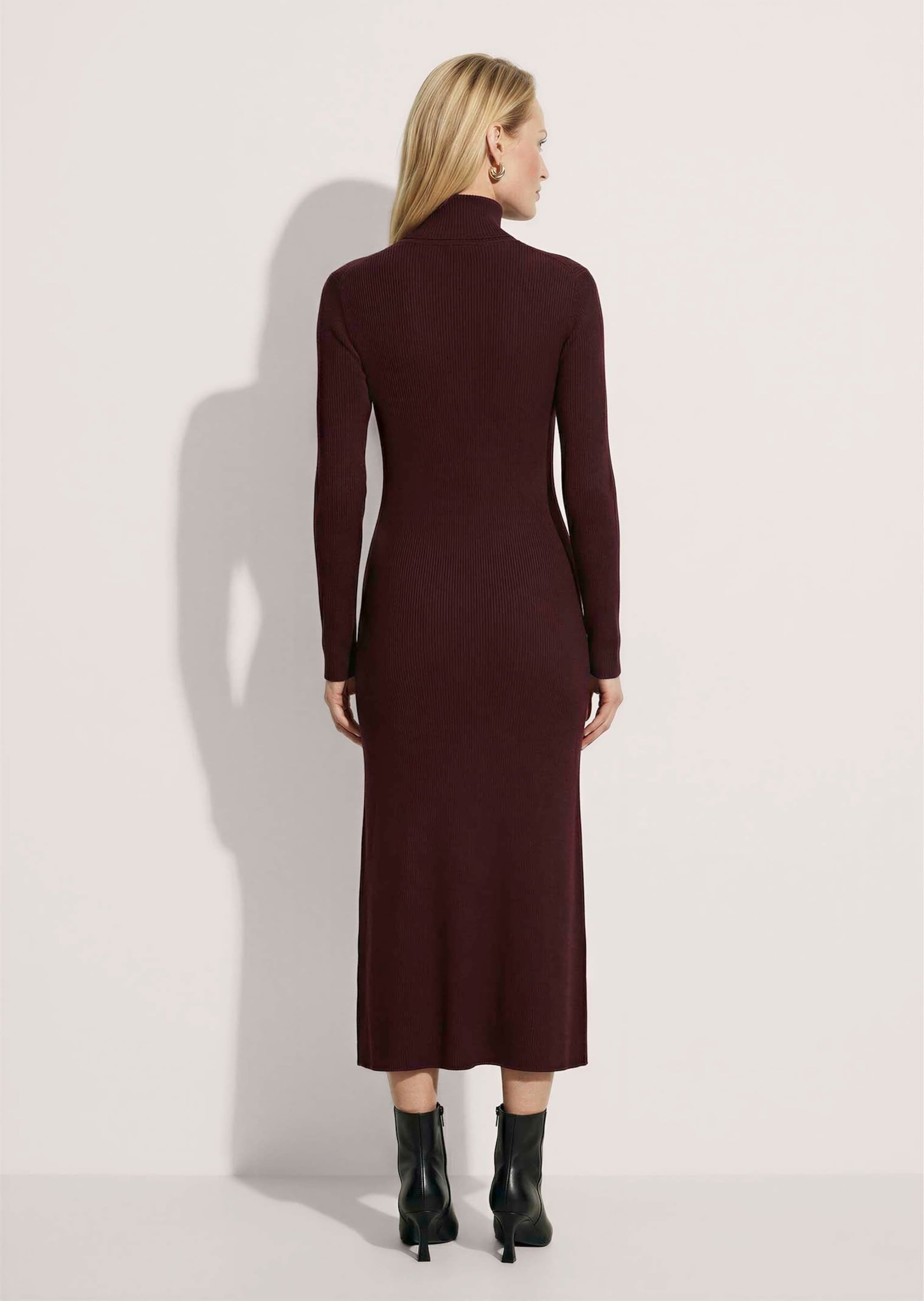MADELEINE Strickkleid »Kleid Strickkleid mit Schlitz & Zierknöpfen« Ohne Tasche
