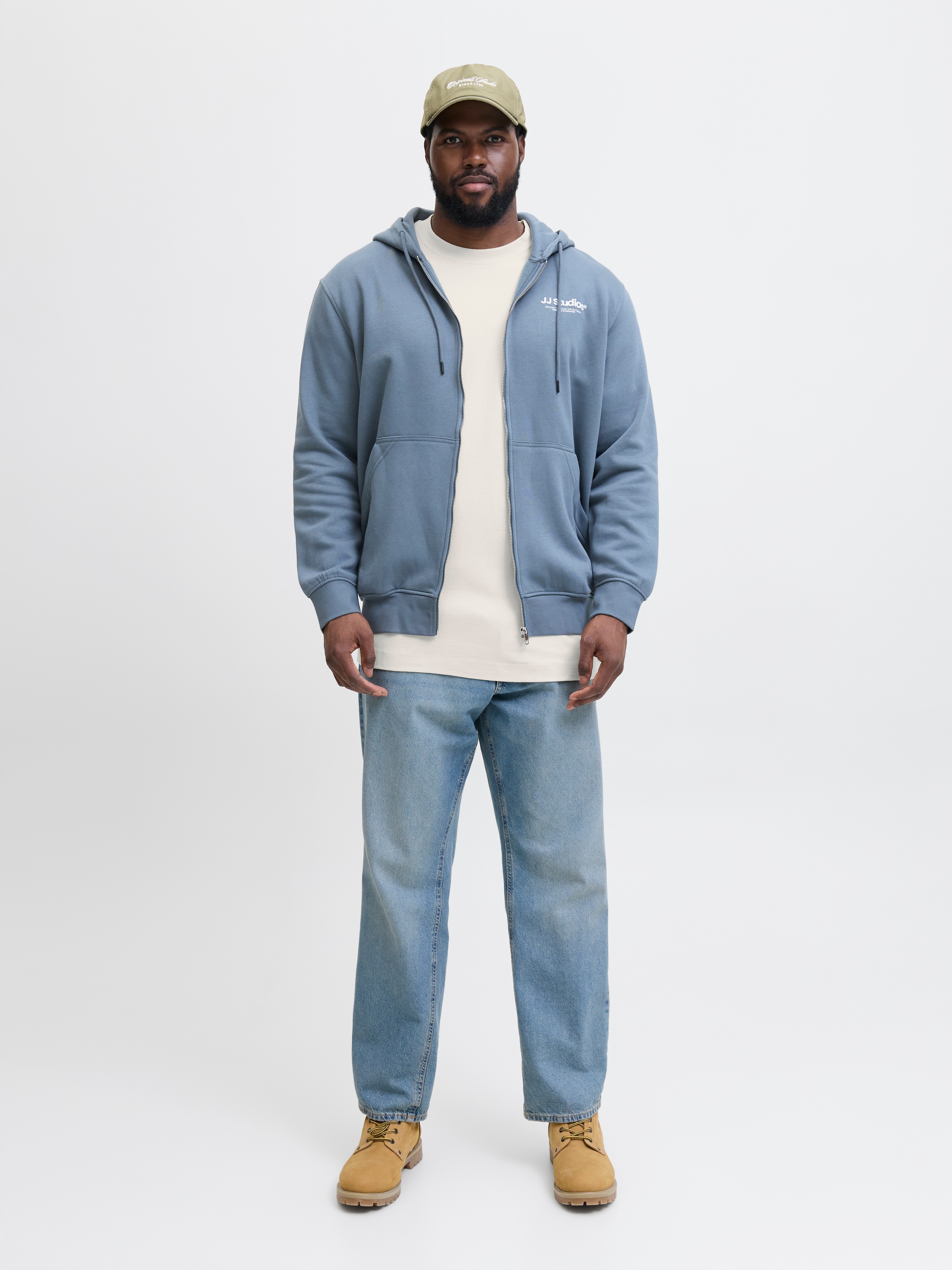 Jack & Jones PlusSize T-Shirt »JJEURBAN EDGE STUDIO TEE SS SN PLS«, mit Logobranding