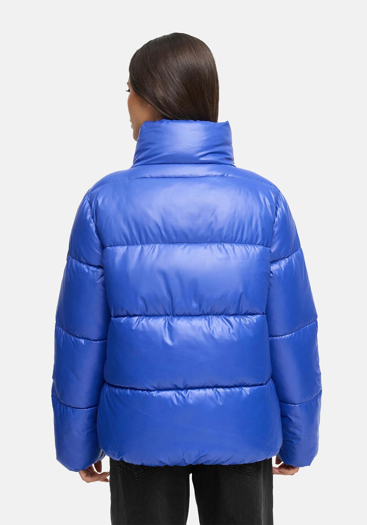 Marikoo Winterjacke »Hazalee« mit leicht gläzendem Obermaterial und hohem Kragen
