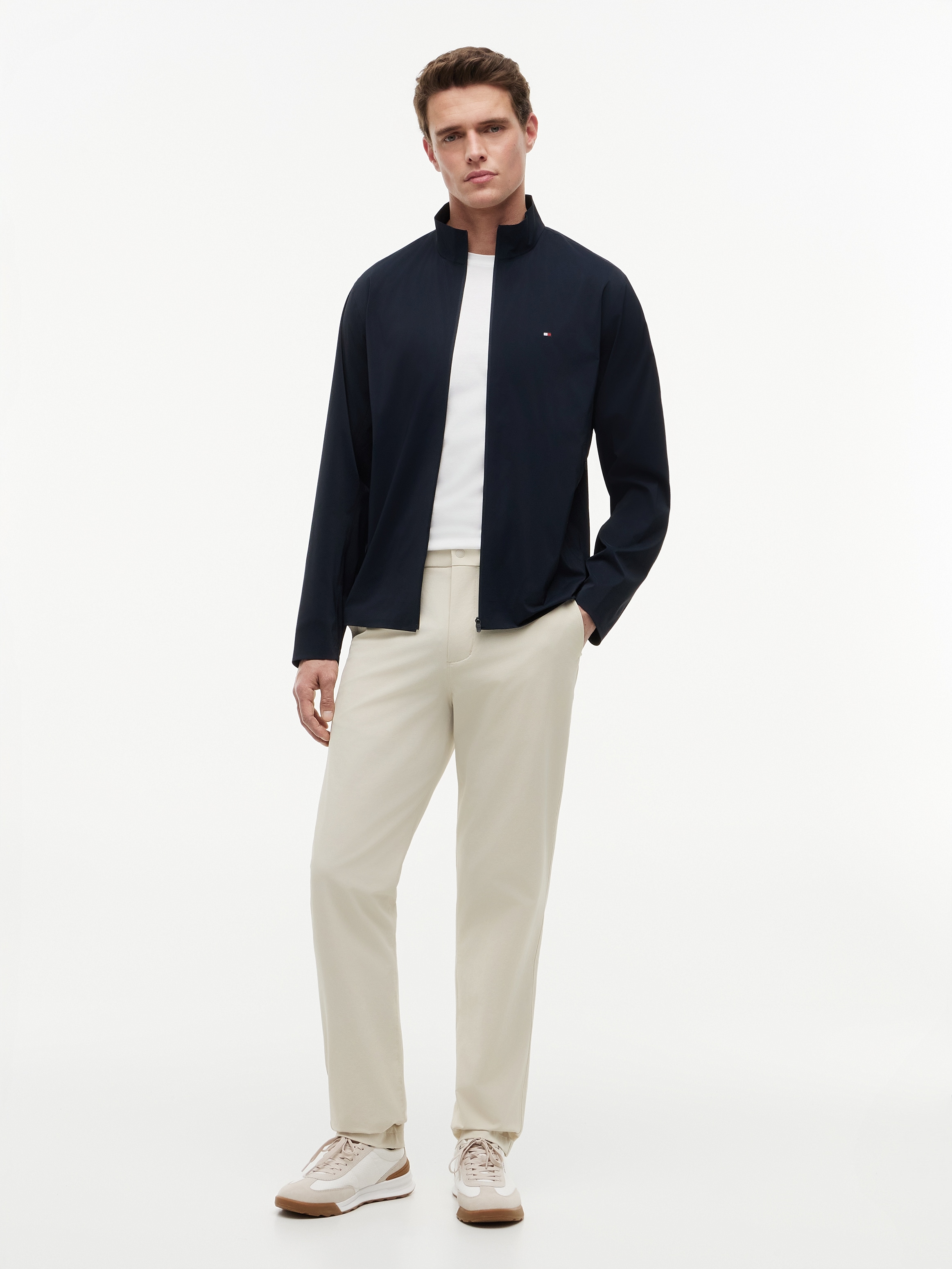 Tommy Hilfiger Blouson »ULTRA LIGHT TECH« glatte Materialqualität Performance Tech Qualität Atmungsaktiv