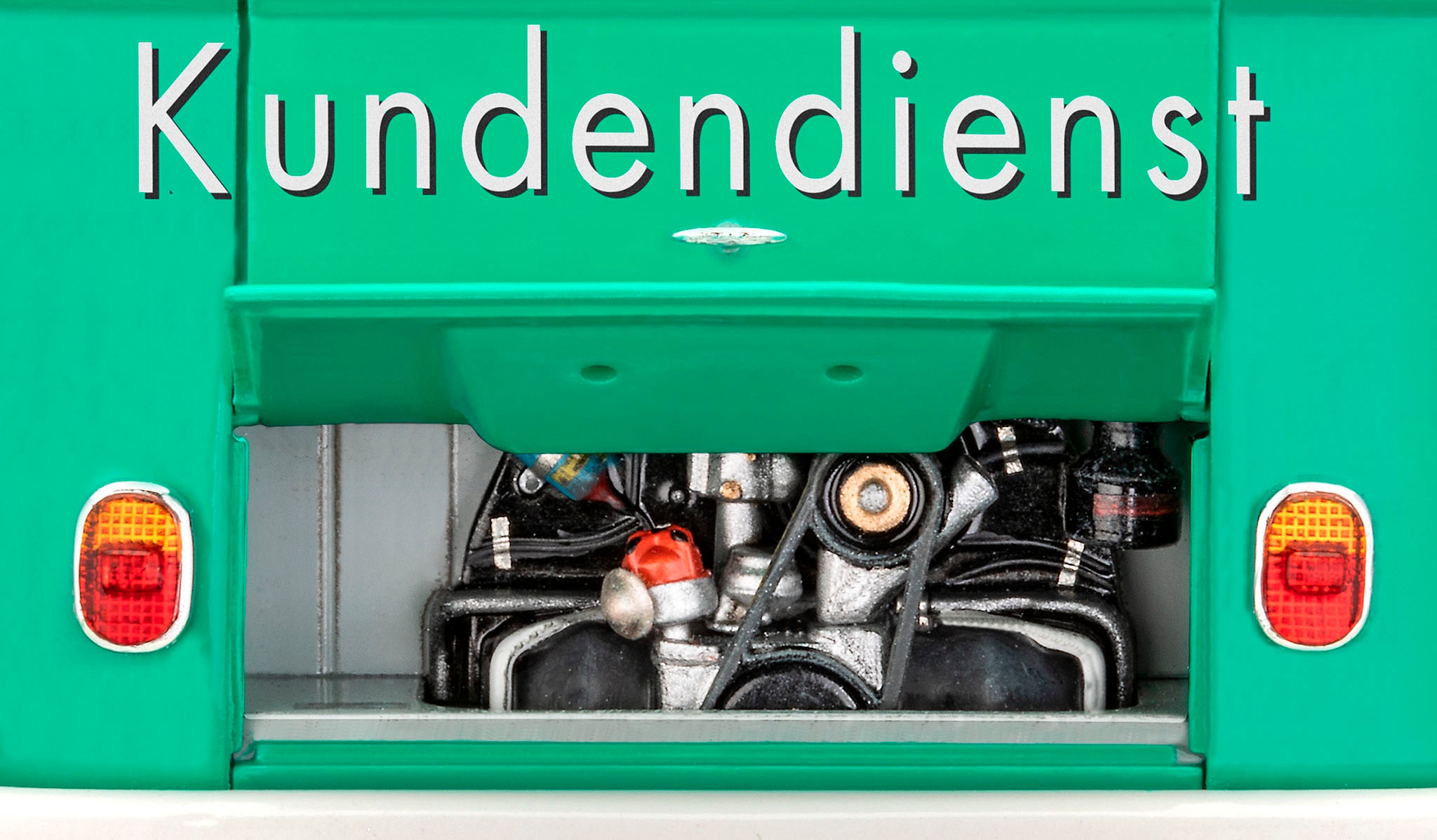 Revell® Modellbausatz »Geschenkset VW T1 Bus 150 Jahre Vaillant«, Made in Europe