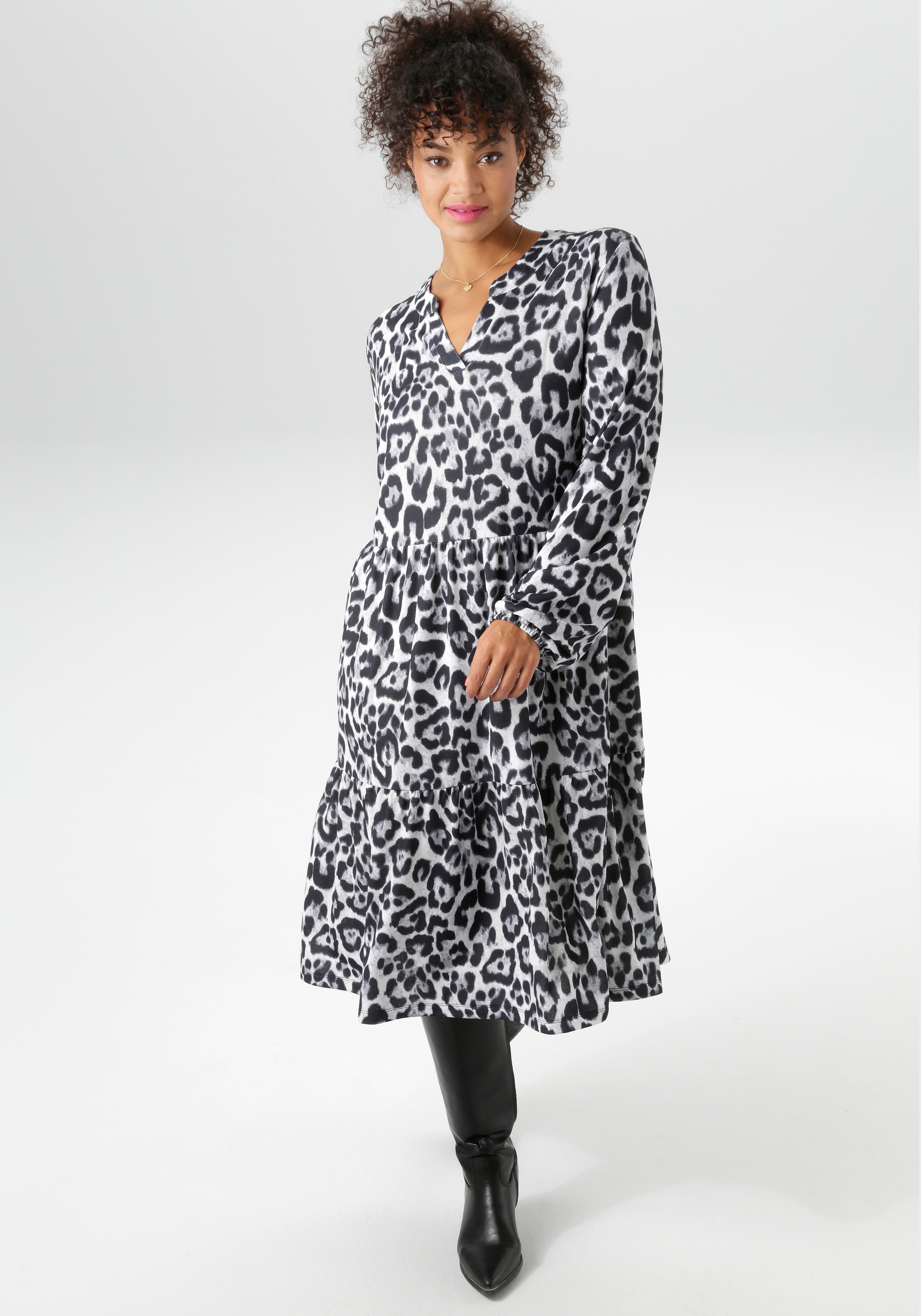 Aniston PLUS Druckkleid in schönem Animal-Print günstig online kaufen