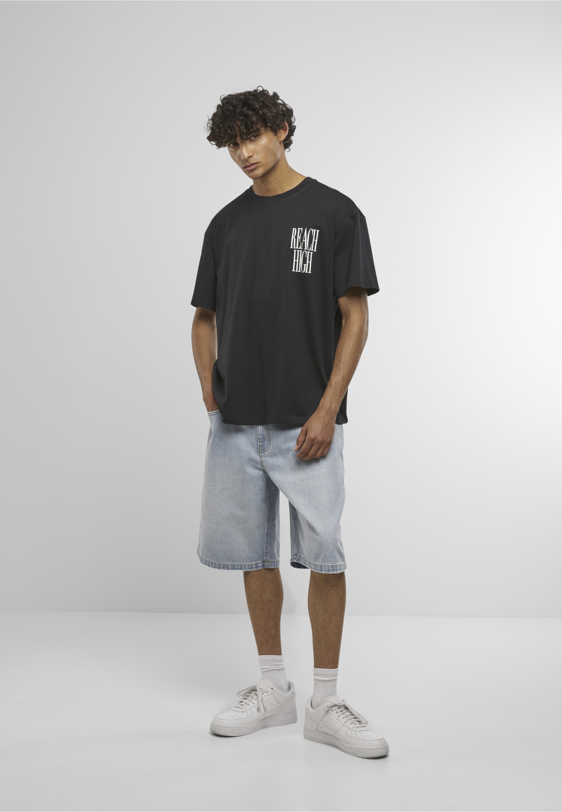 MisterTee T-Shirt »MisterTee Reach High Oversize Tee« 1