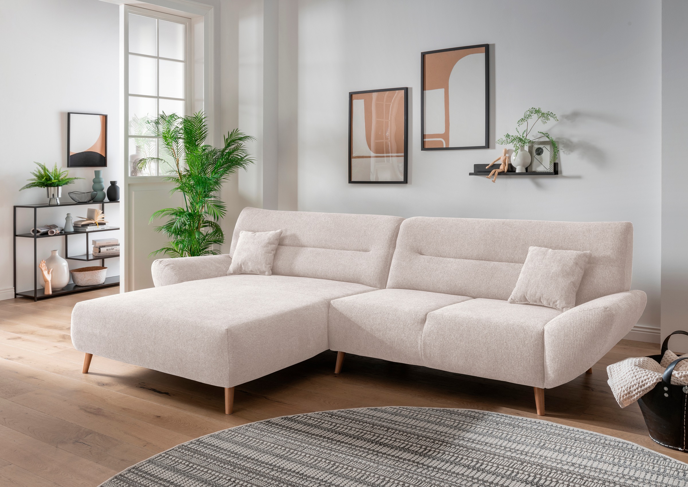 Home affaire Ecksofa "Drago, elegant und zeitlos, komfortabel, Holzfuß, L-Form, Breite 290cm" frei im Raum stellbar, inkl. 2 Zierkissen