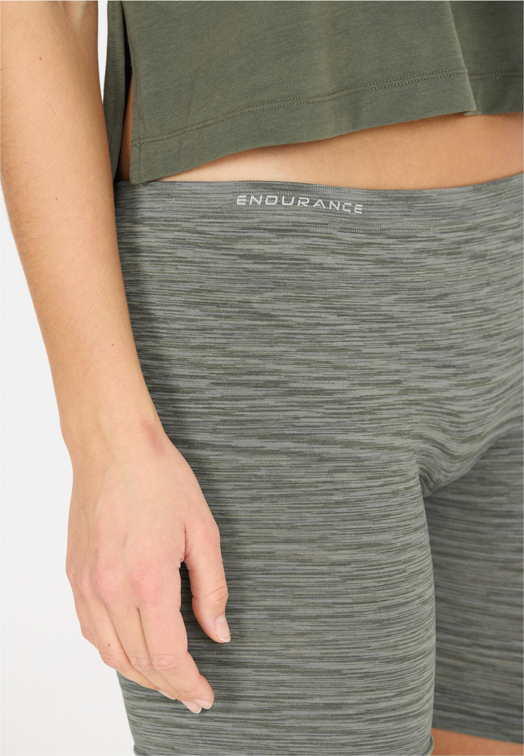 ENDURANCE Funktionstights »Crina«, im komfortablen Seamless-Design