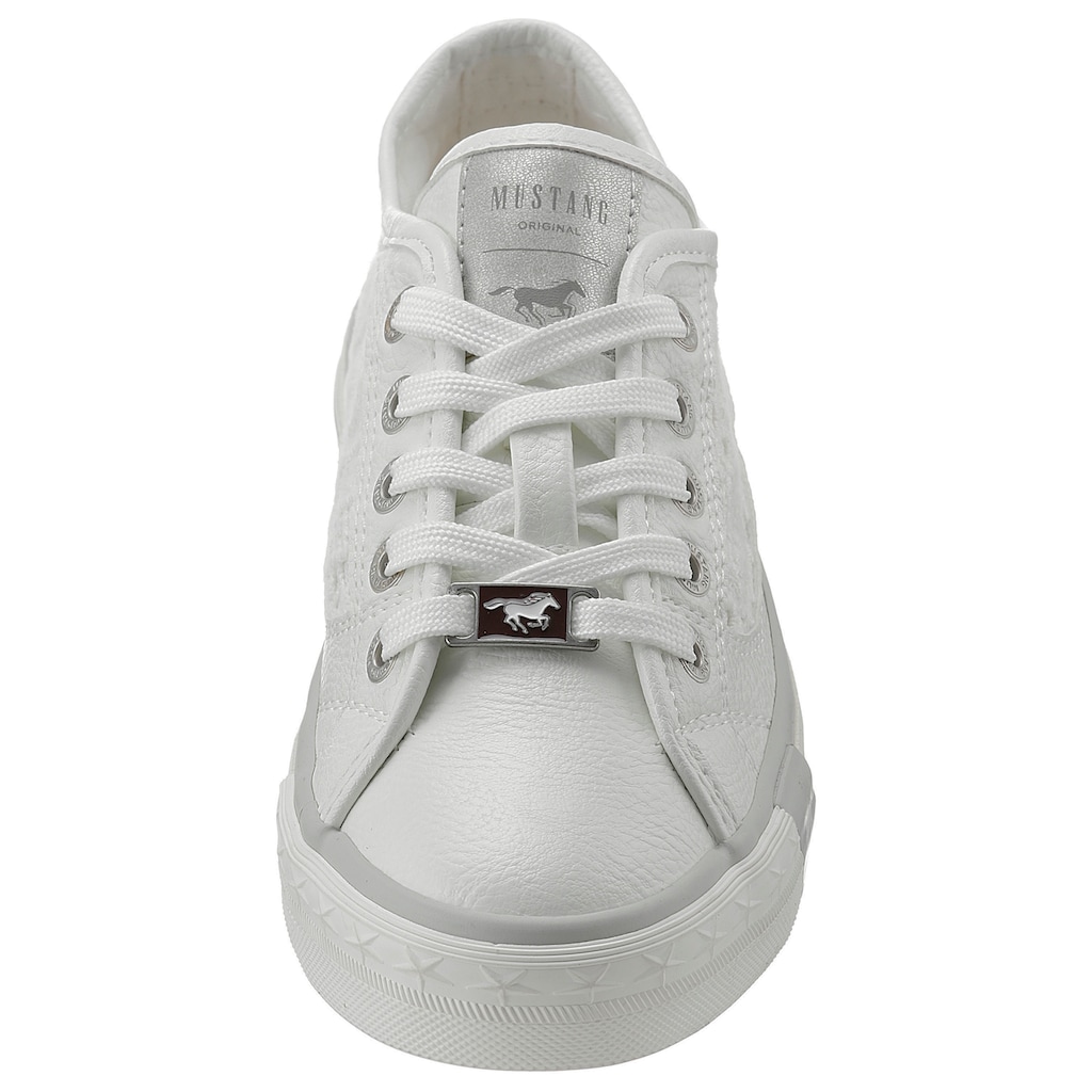 Mustang Shoes Sneaker, in sportiver Optik