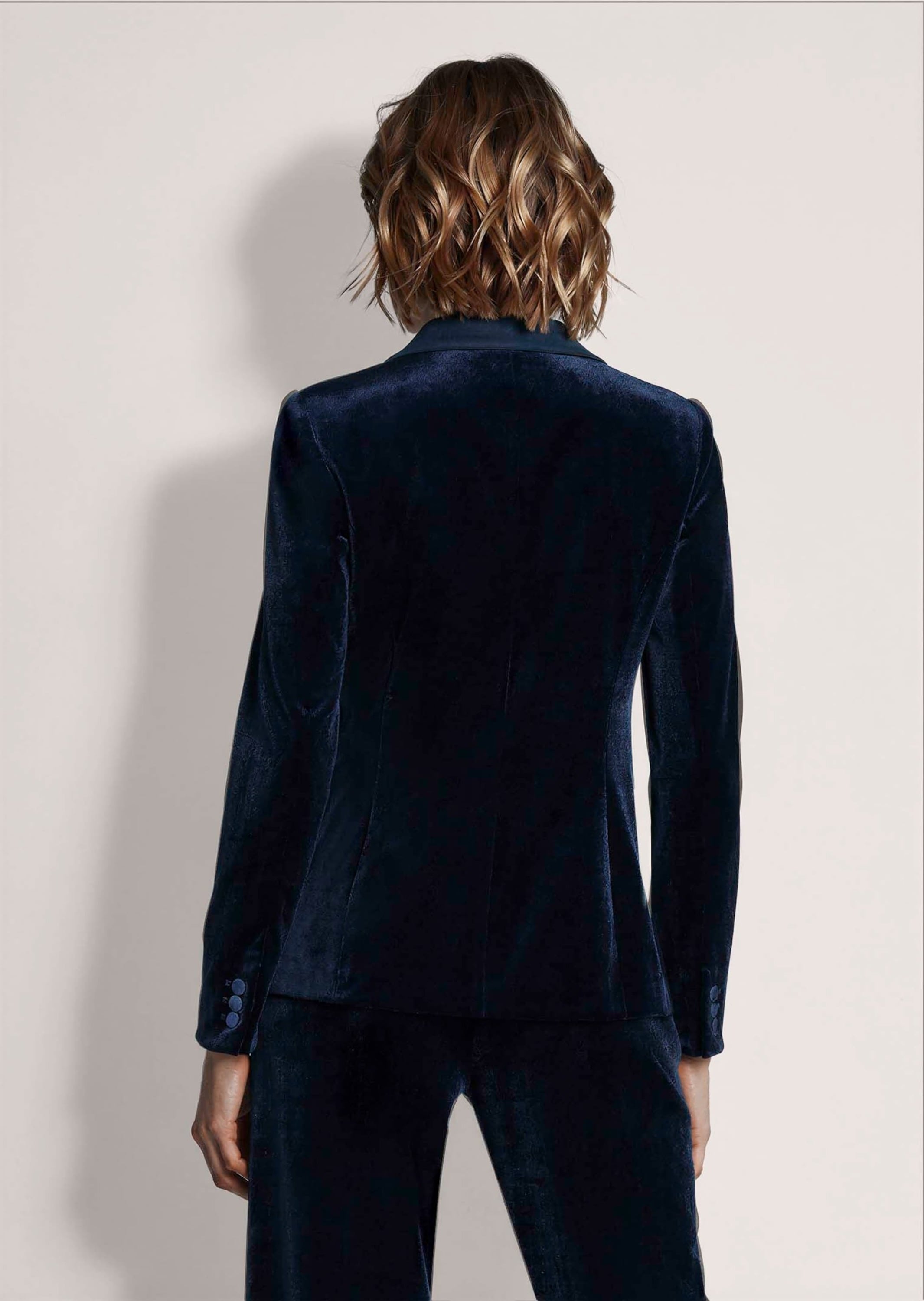 MADELEINE Longblazer »Samtjacke Samtblazer mit Reverskragen« Samtblazer mit Satin-Reverskragen
