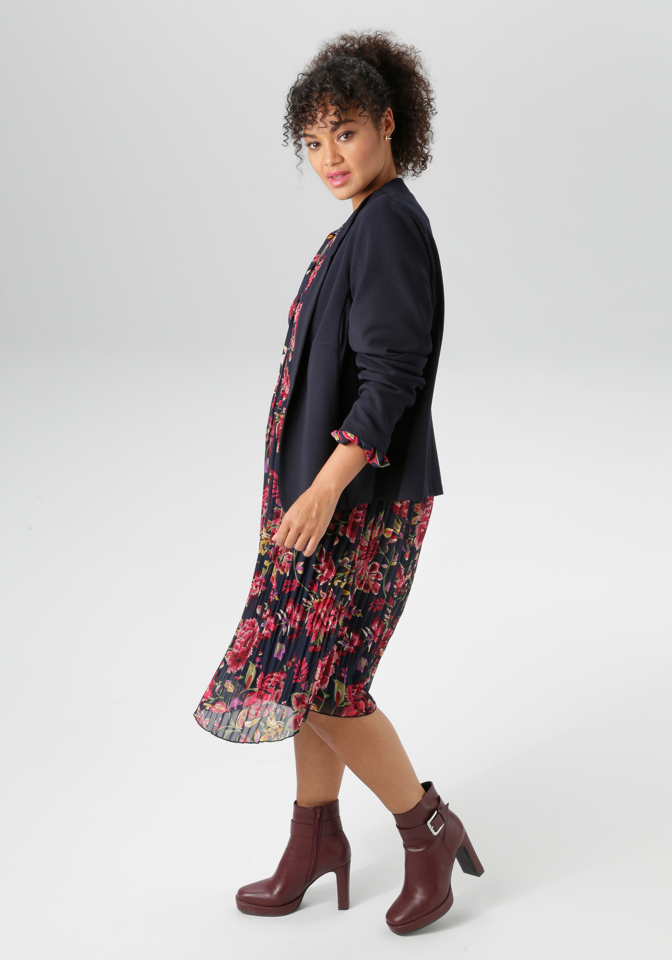 Aniston PLUS Boleroblazer kurzer, verschlußloser Damen-Bolero günstig online kaufen