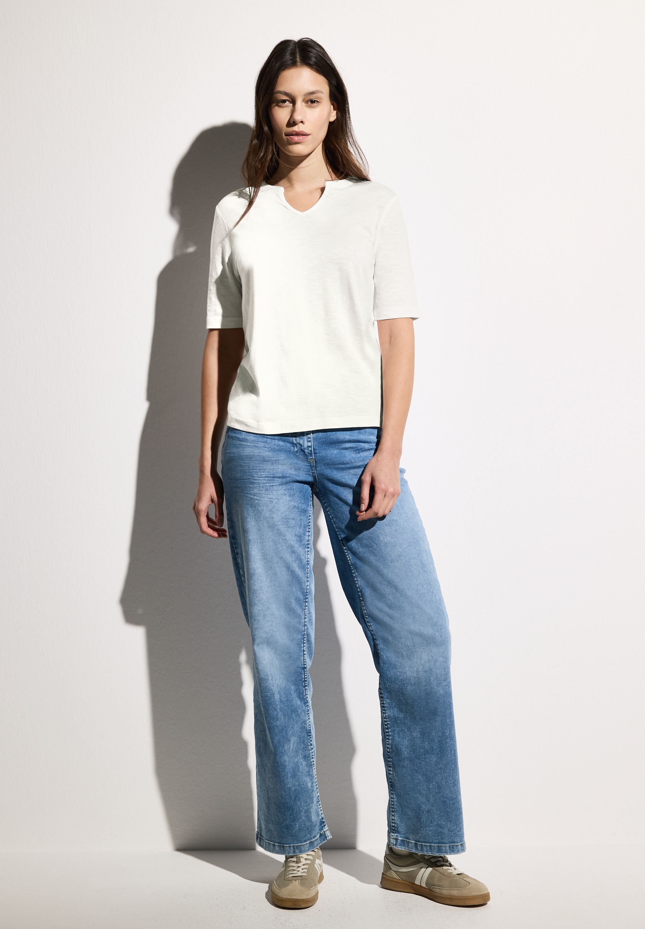 Thumbnail - Cecil T-Shirt mit geschlitztem Rundhalsausschnitt