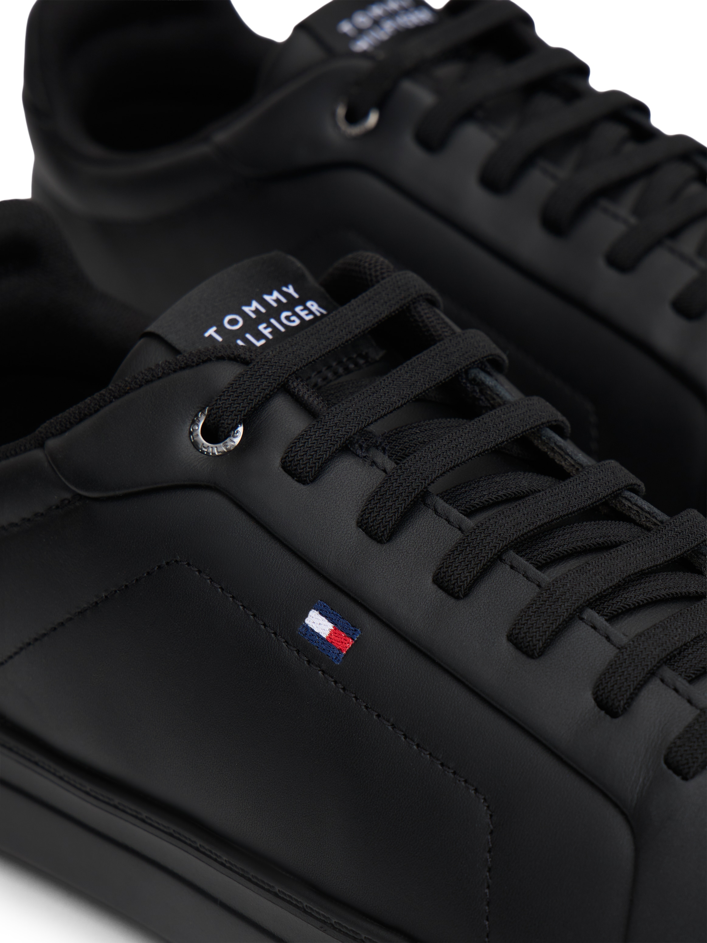Tommy Hilfiger Sneaker »ICON COURT LIGHT ESS«  , Freizeitschuh, Halbschuh, Schnürschuh, weich gepolsterter Schaftrand