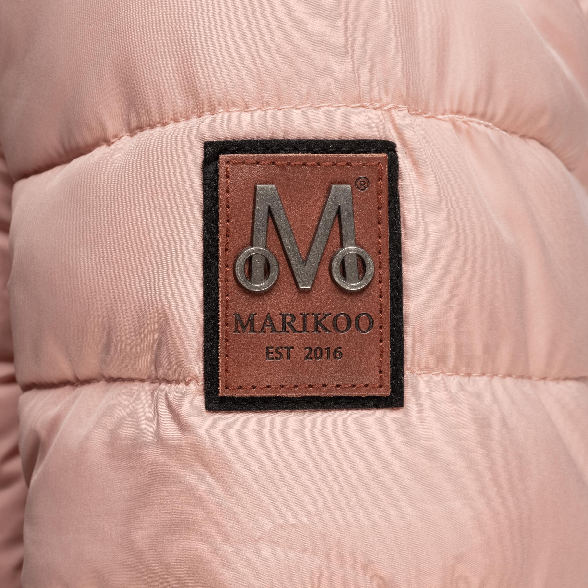 Marikoo Winterjacke »Hasimausi«, mit Kapuze, stylische Damen Steppjacke mit großer Kapuze