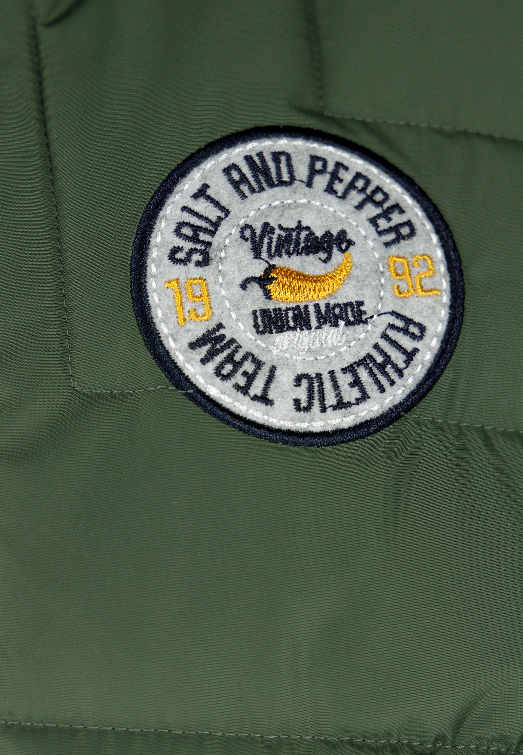 SALT AND PEPPER Outdoorjacke »Outdoor«, mit stylischem Logo-Badge