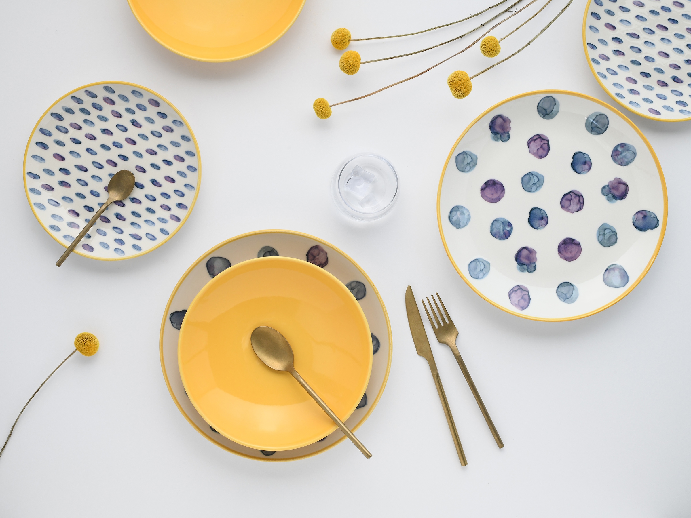 CreaTable Teller-Set »Maisie Bunt, Tellerset 12-tlg«, (Set, 12 tlg.), Dots, Polka Dots, Konfetti, Punkte