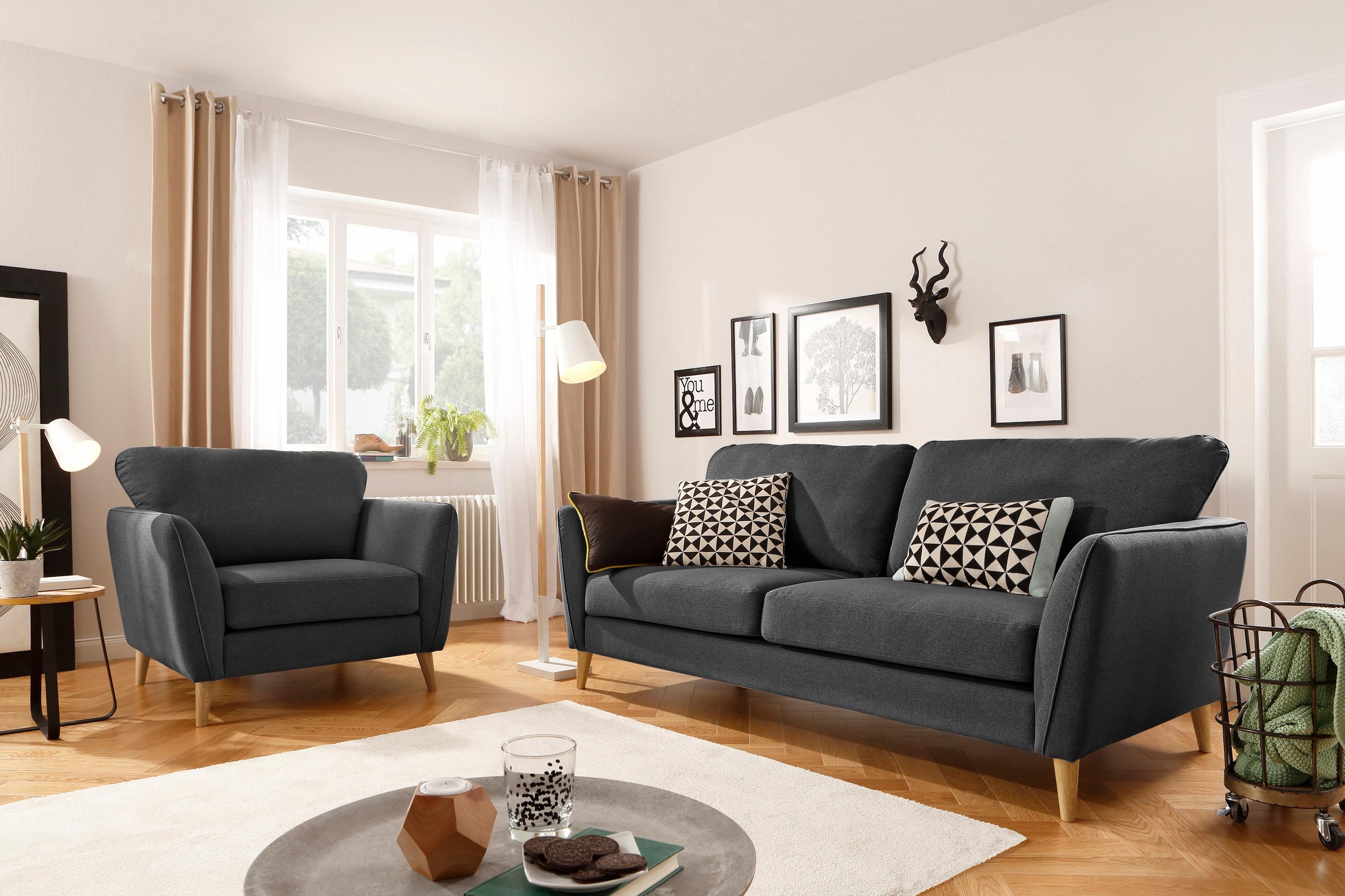 OTTO home Sessel »MARSEILLE« Massivholzbeine Eiche, Landhausstil, Wellenunterfederung